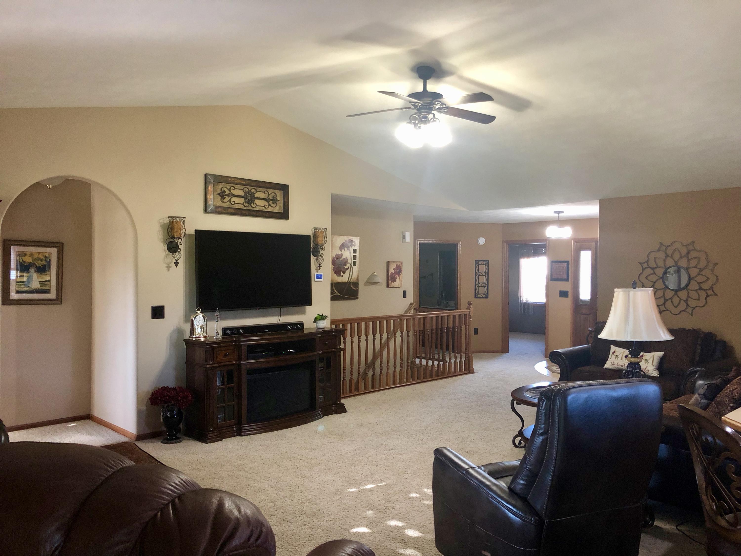 2709 Winsor Ct