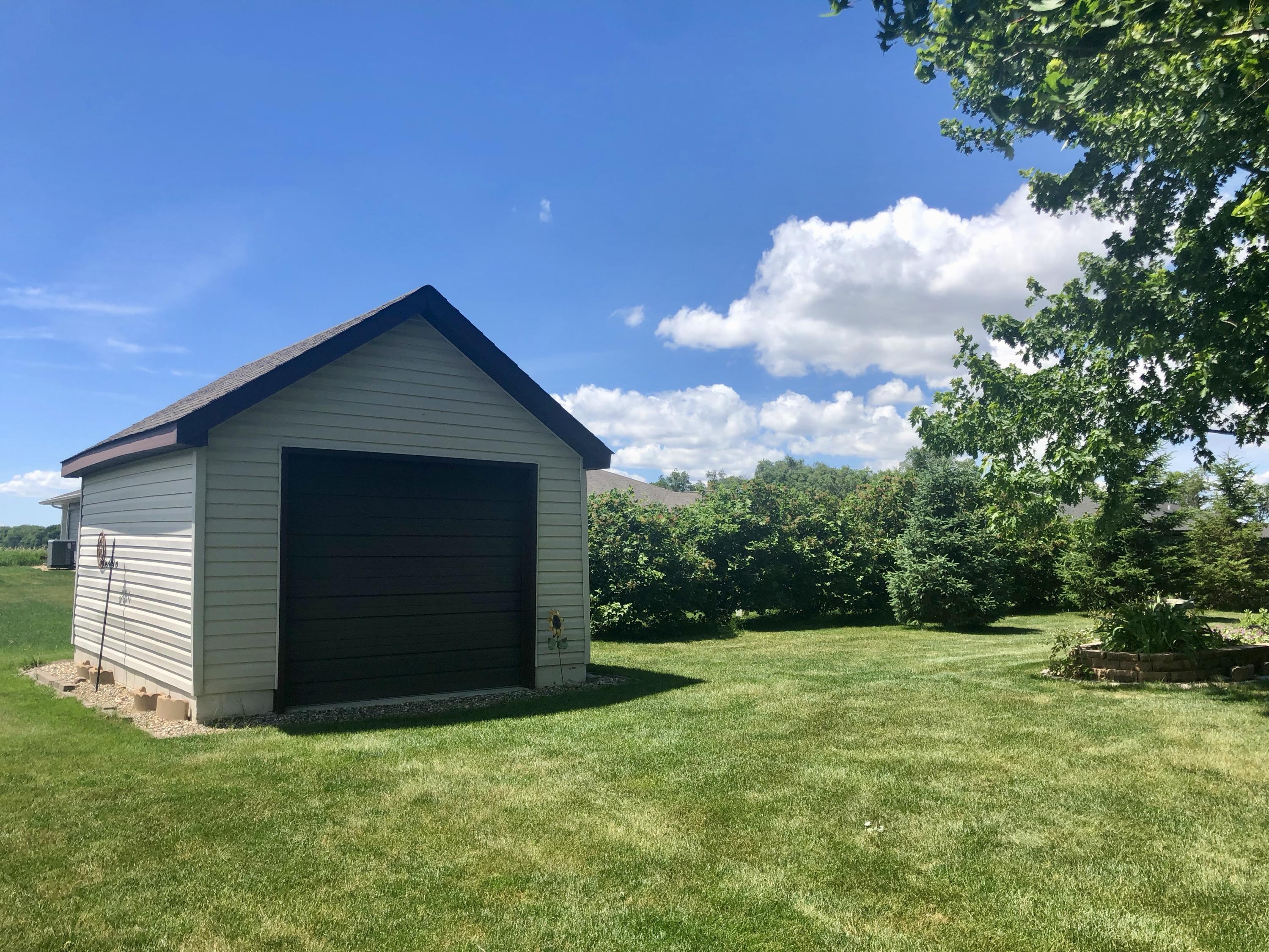 2709 Winsor Ct