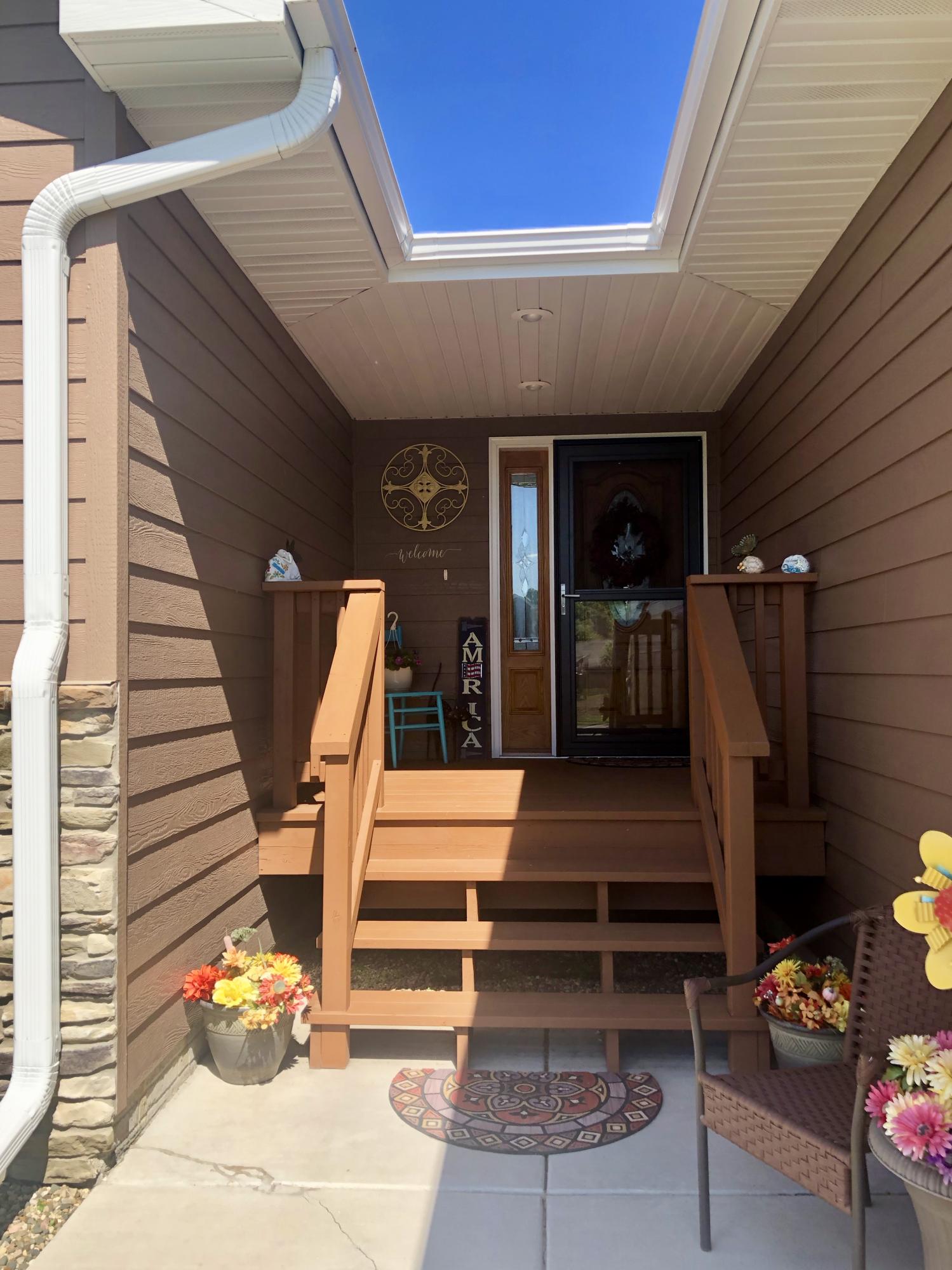 200 Christine St