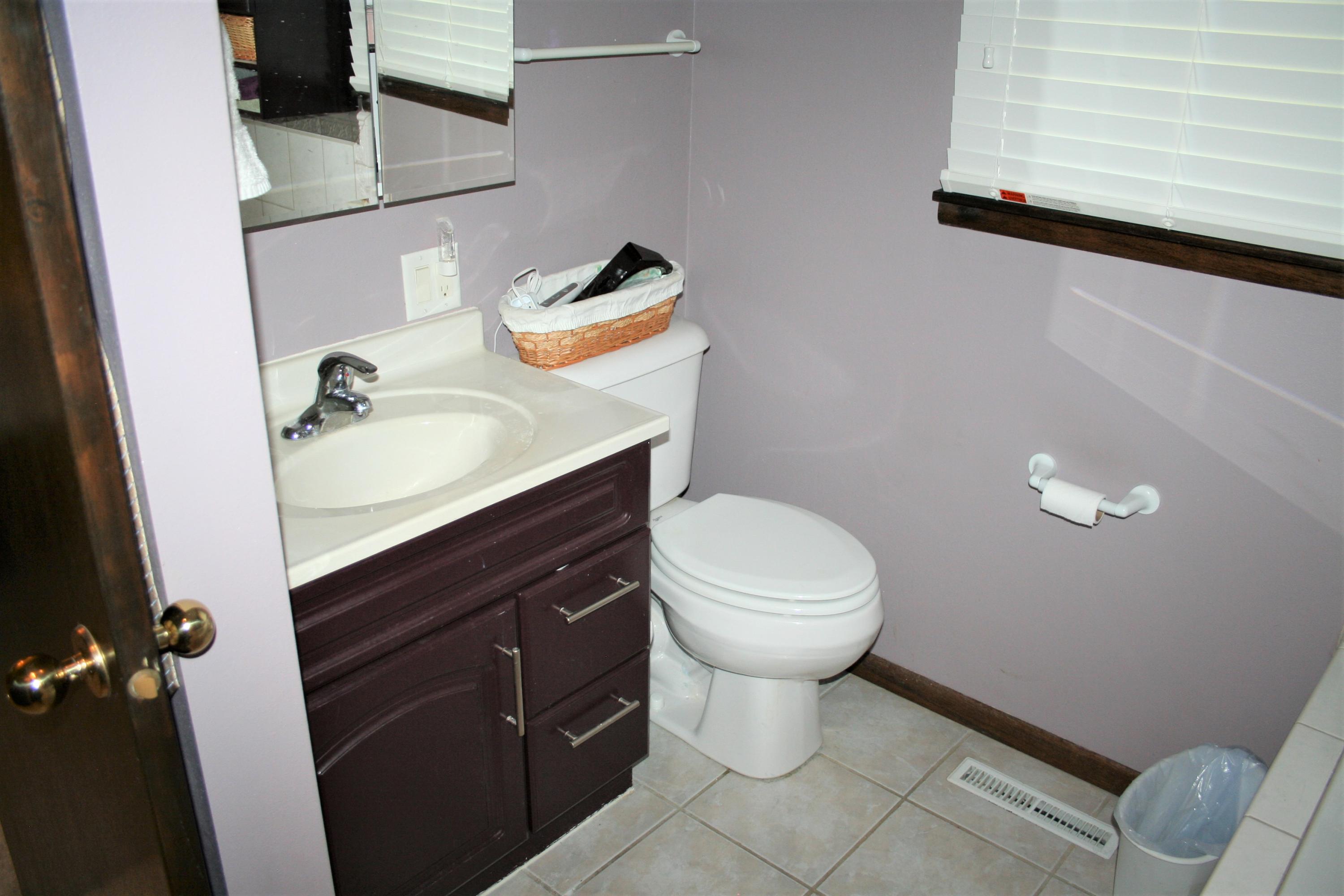 1105 Chalkstone Dr