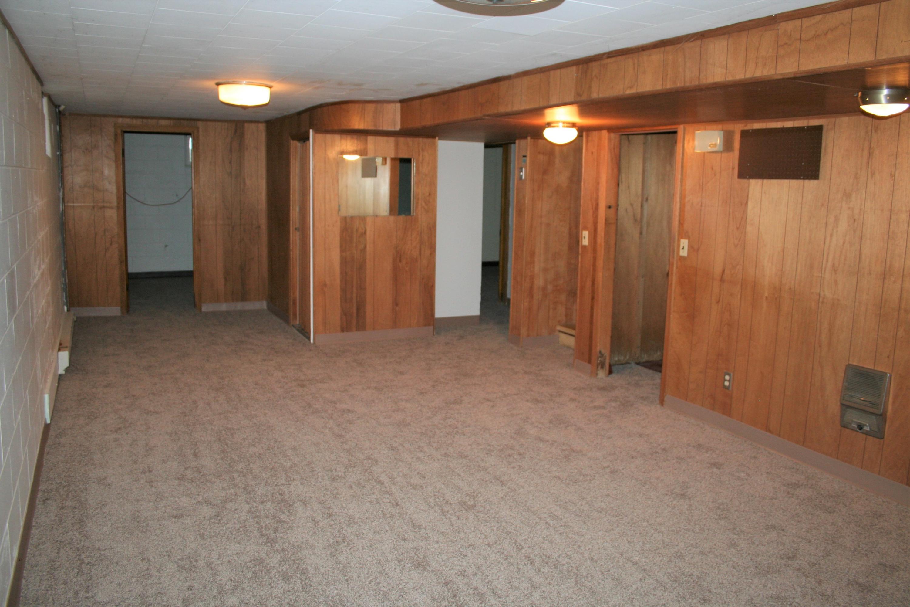 610 S Iowa St