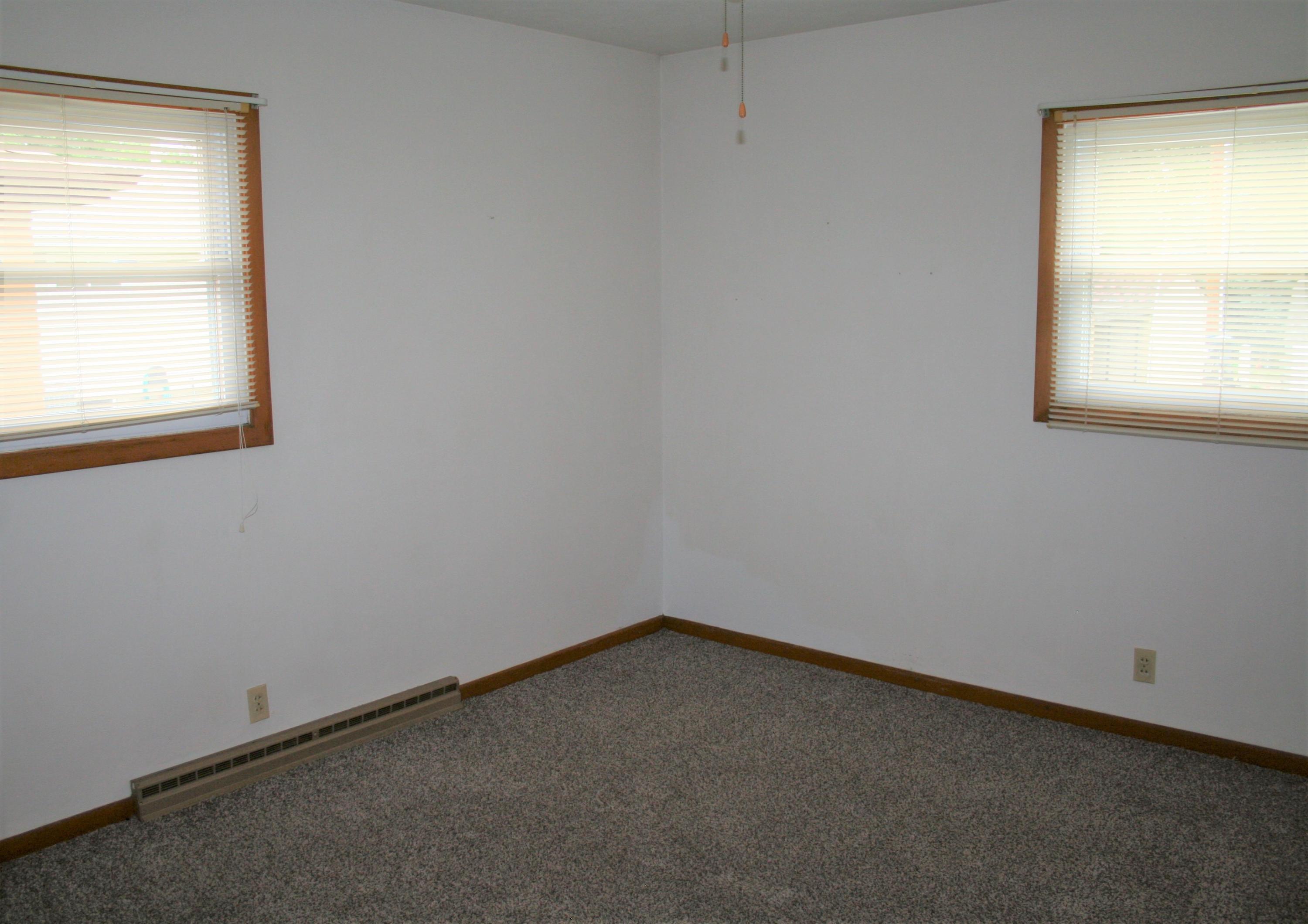 610 S Iowa St