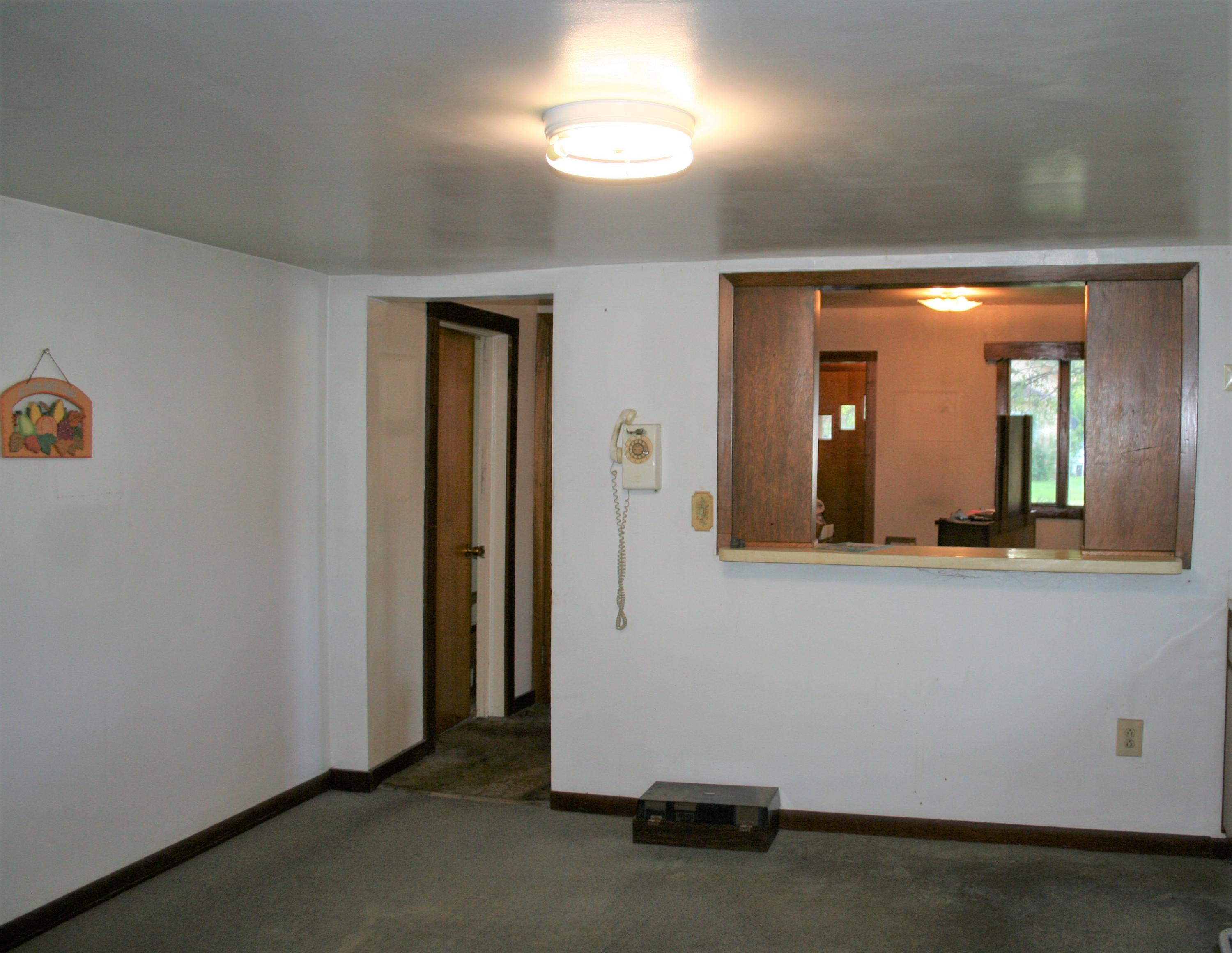 220 E 10th Ave