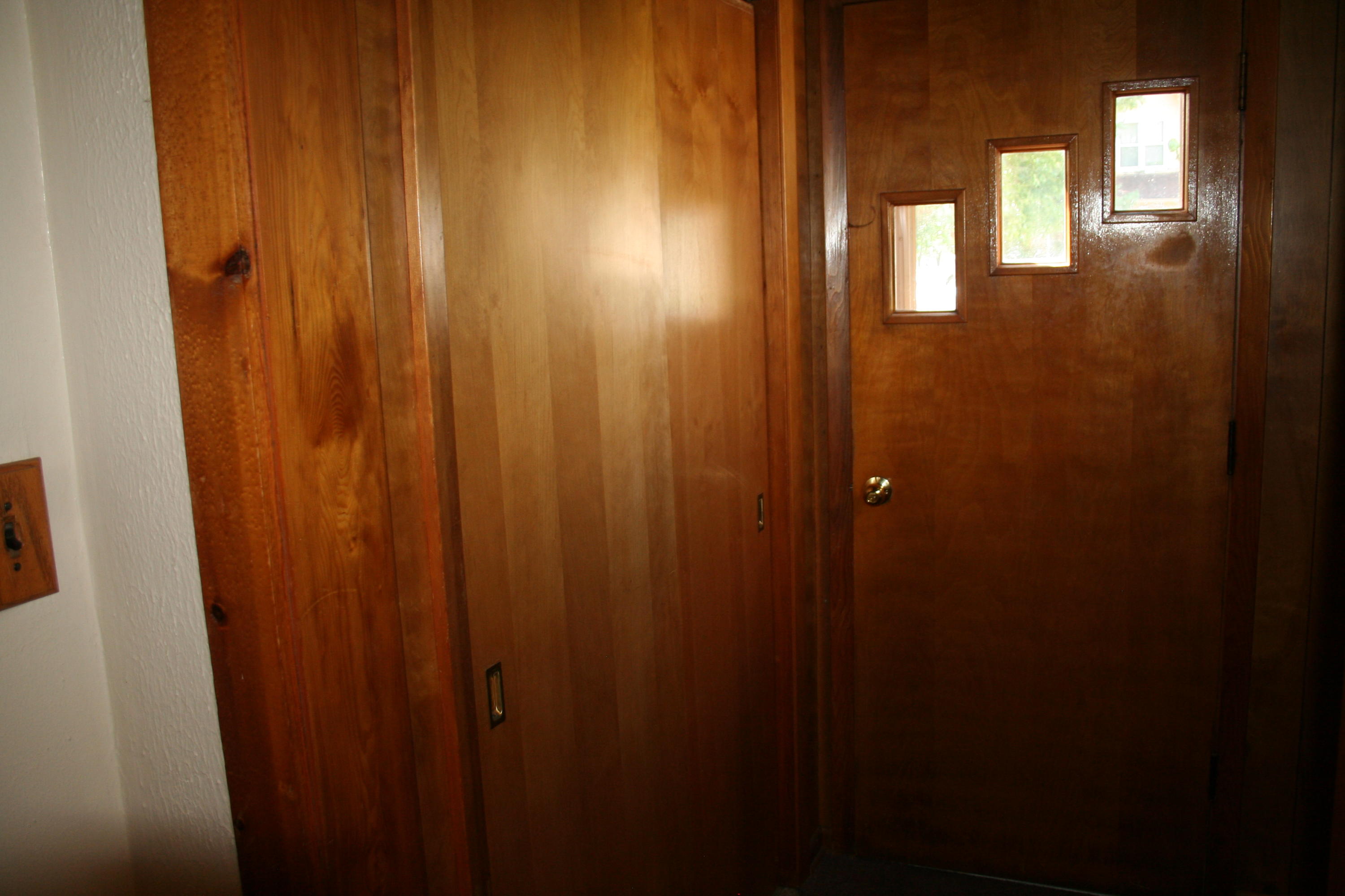 220 E 10th Ave
