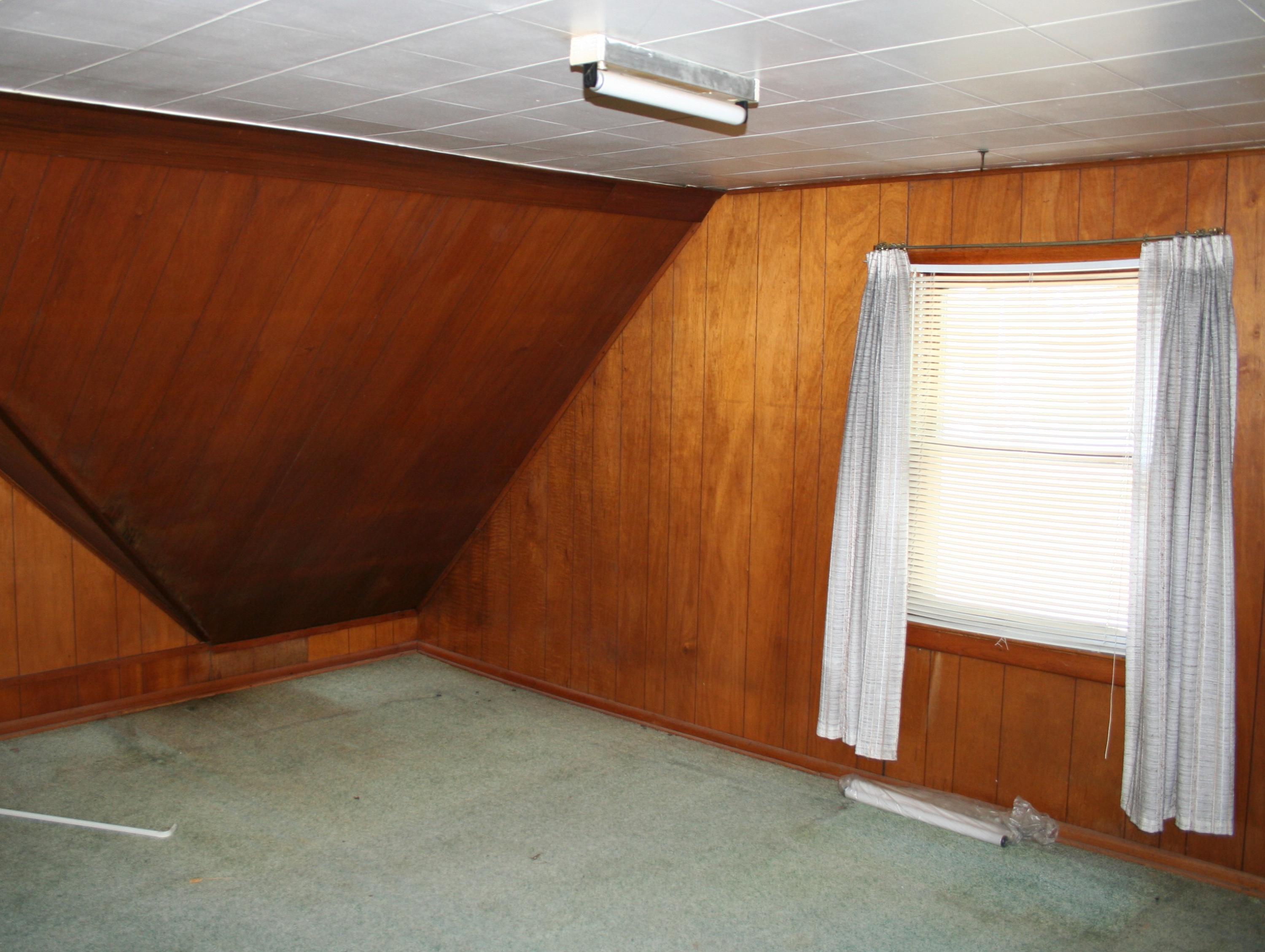 220 E 10th Ave