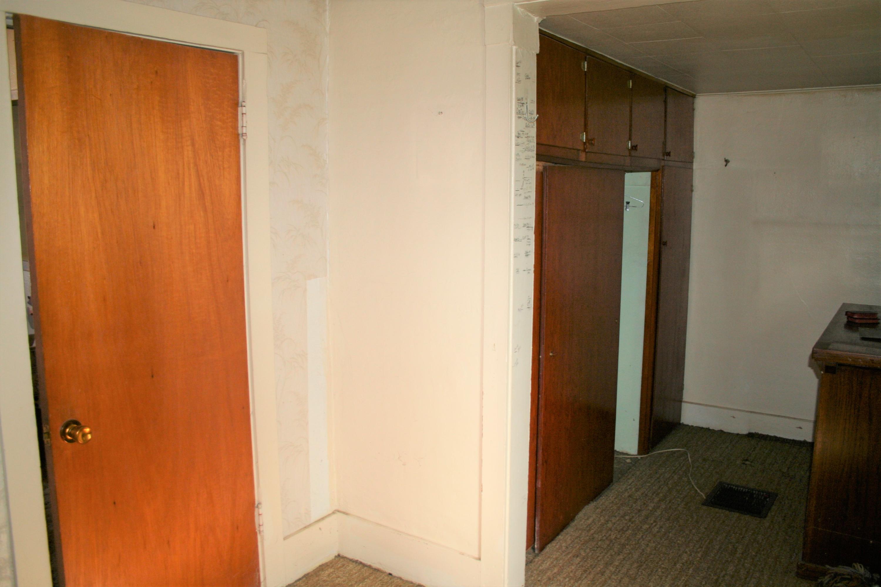 220 E 10th Ave