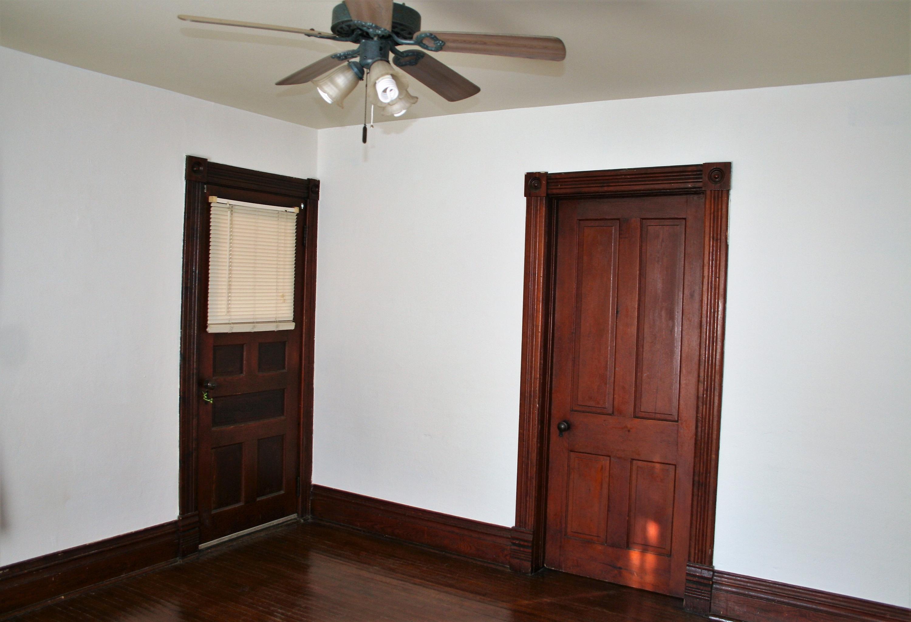512 N Tibbetts