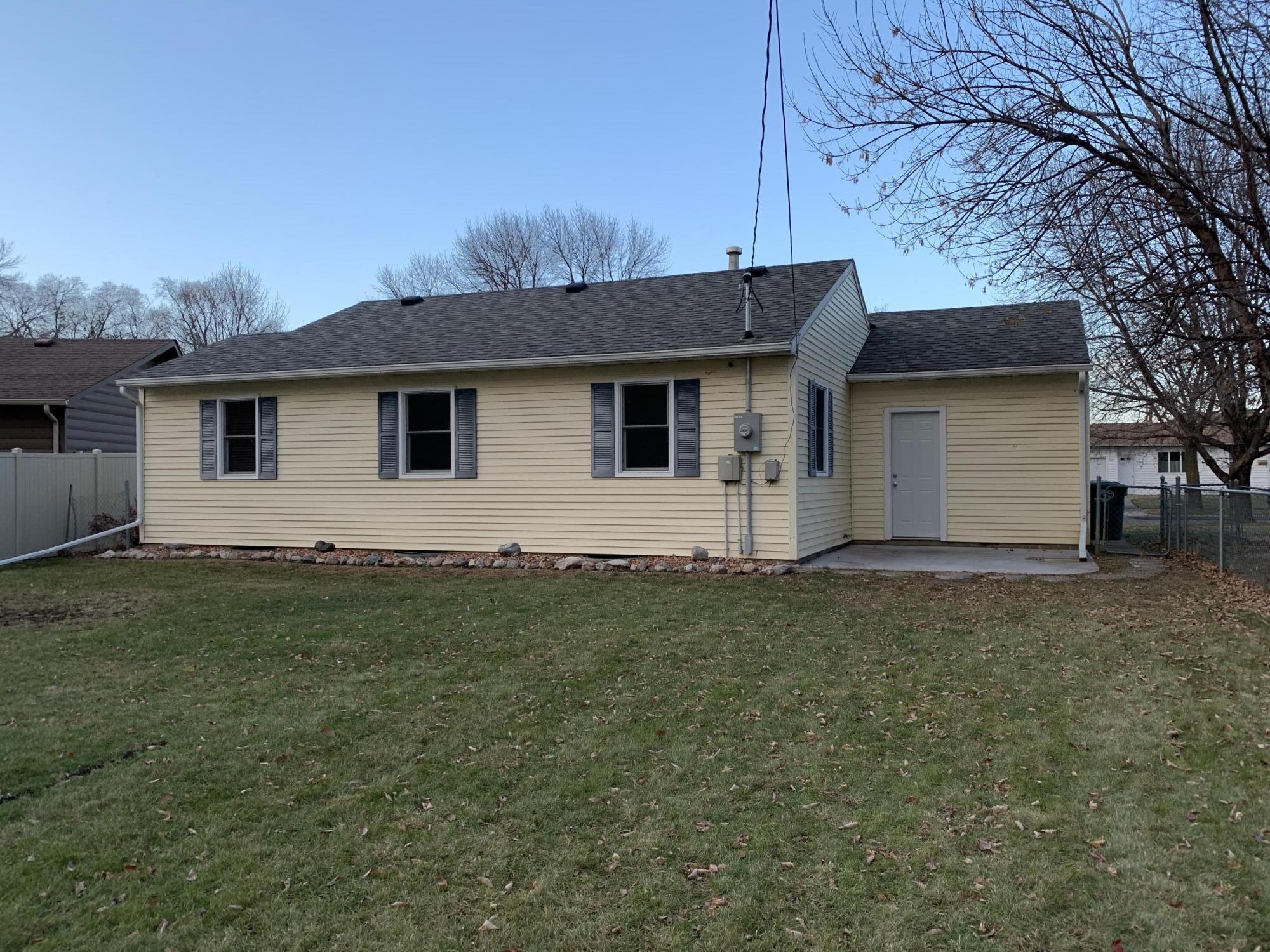 1403 Bridle Dr