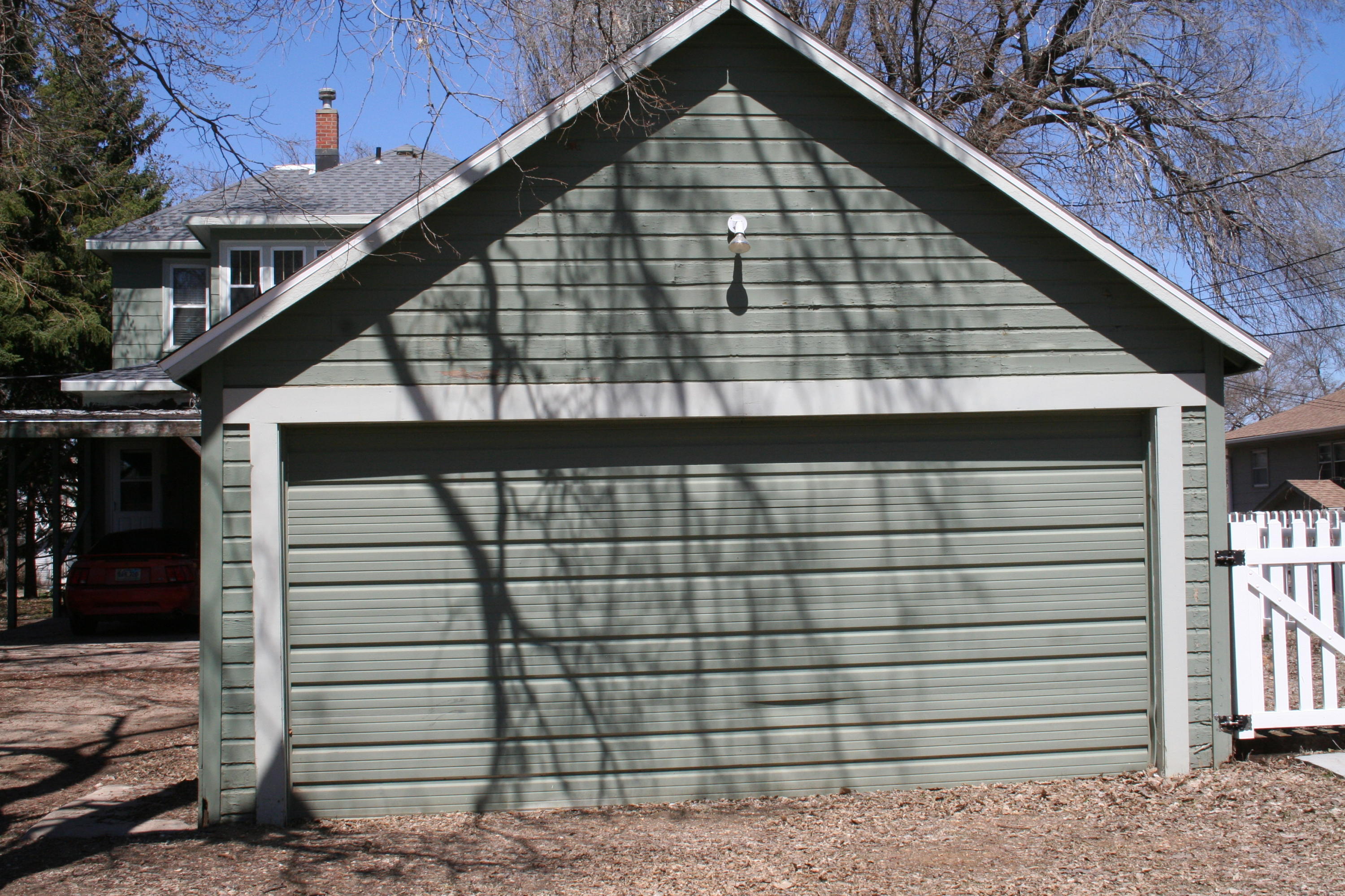 209 W 4th Ave