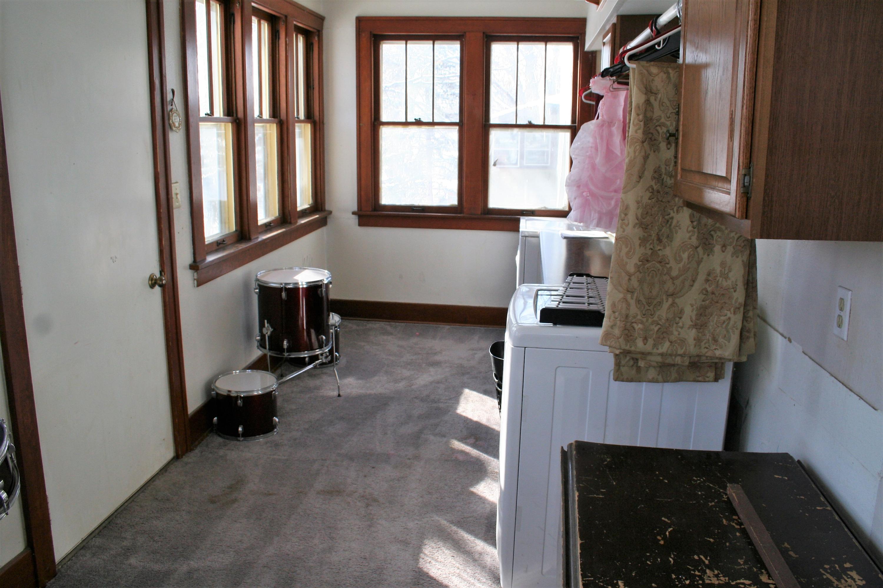 209 W 4th Ave