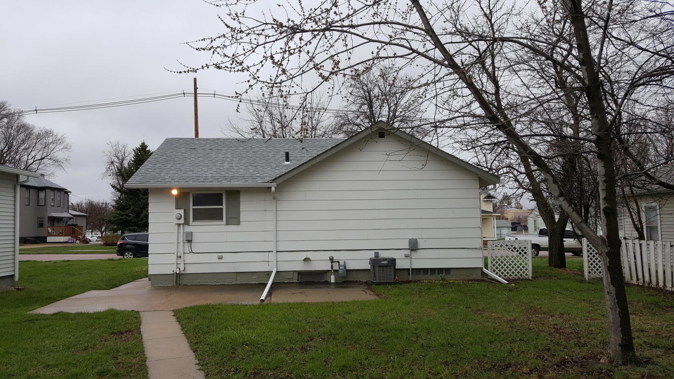 210 E 9th Ave