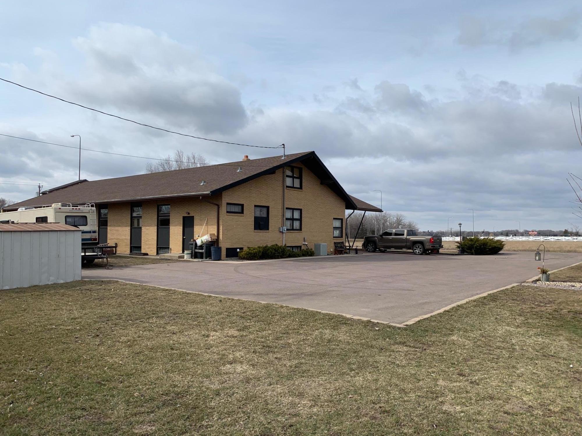 2430 N Main St