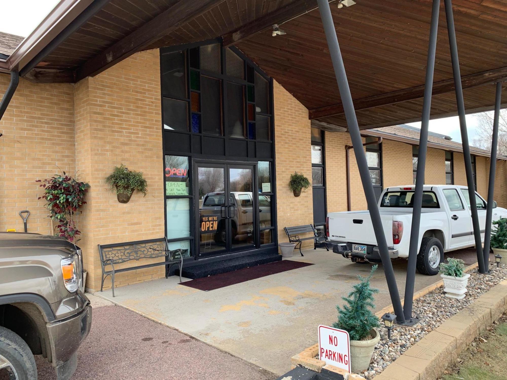 2430 N Main St