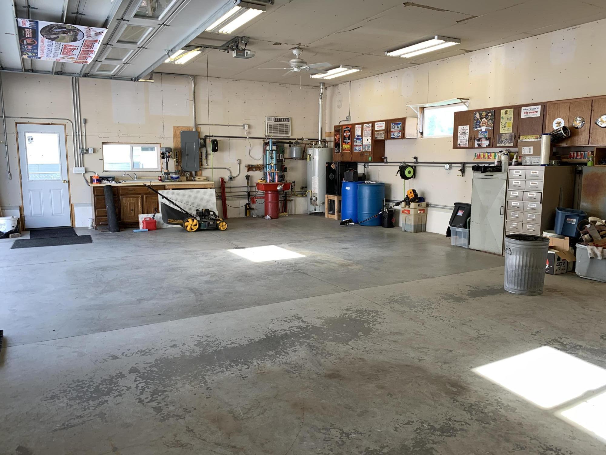 310 E 6th Ave