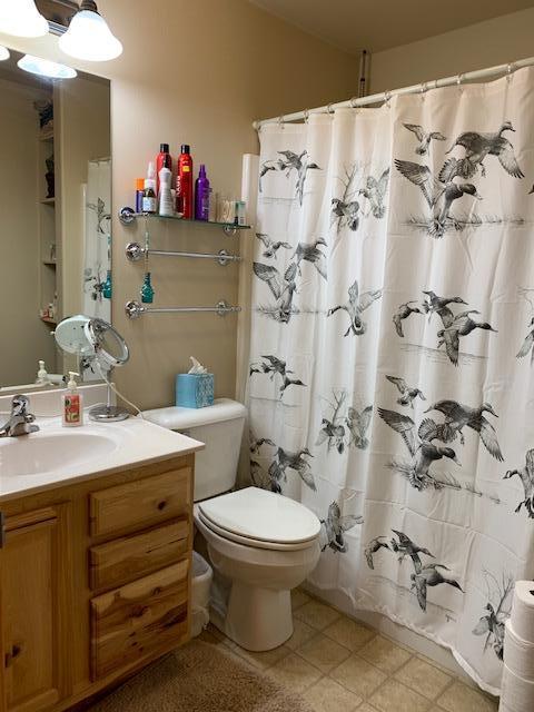 23589 Twin lakes Dr