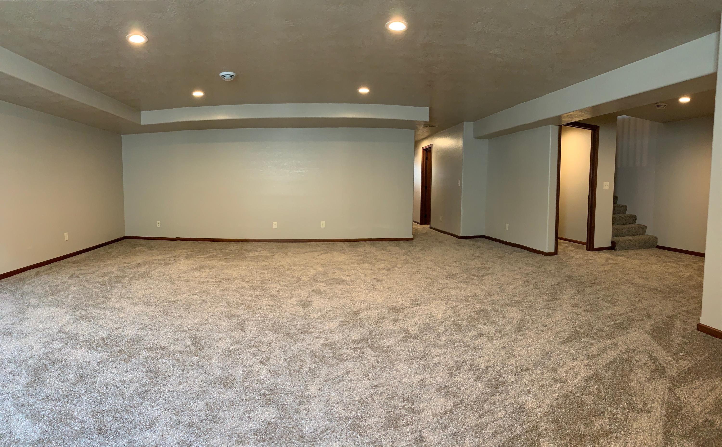 1804 E Birch