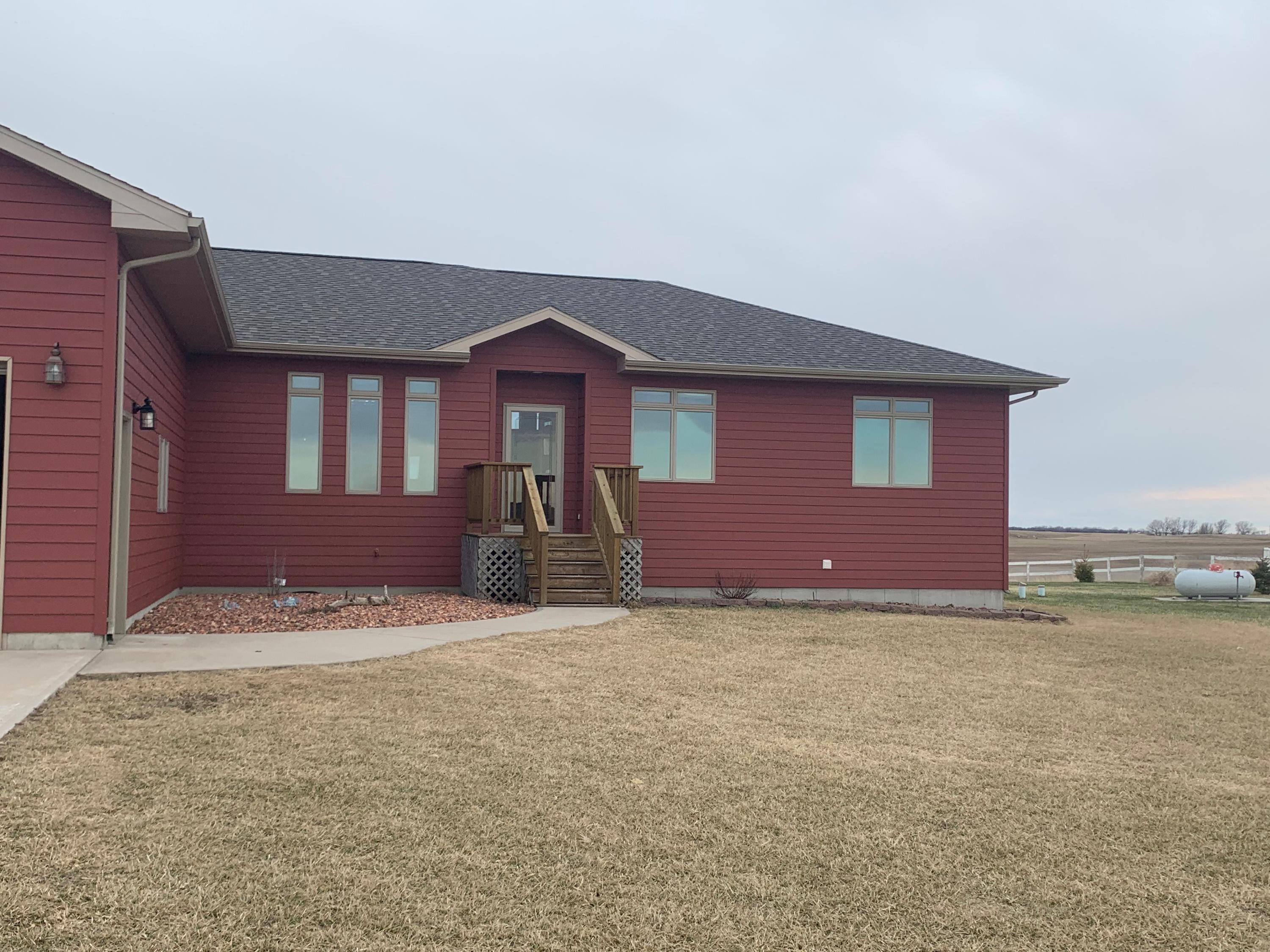 26539 414th Ave