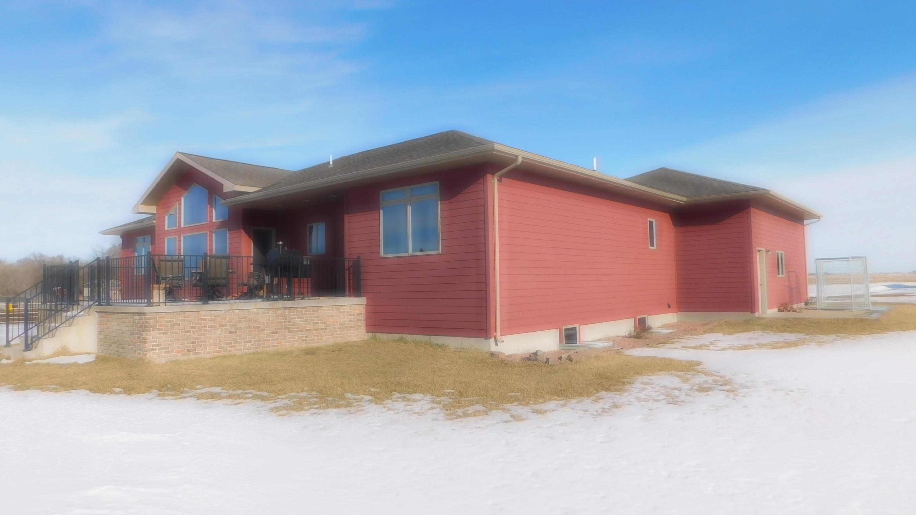 26539 414th Ave