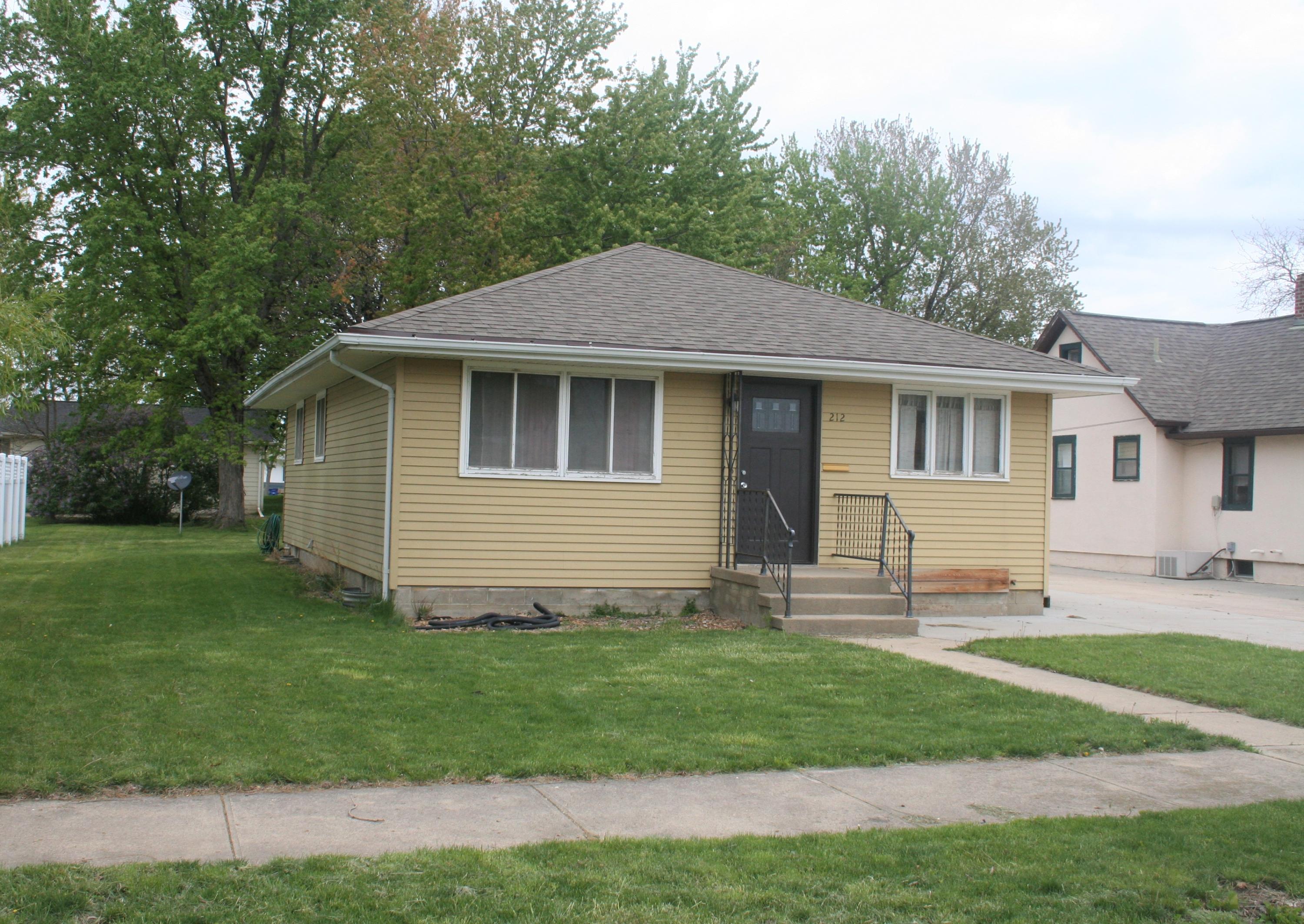 212 W 13th Ave
