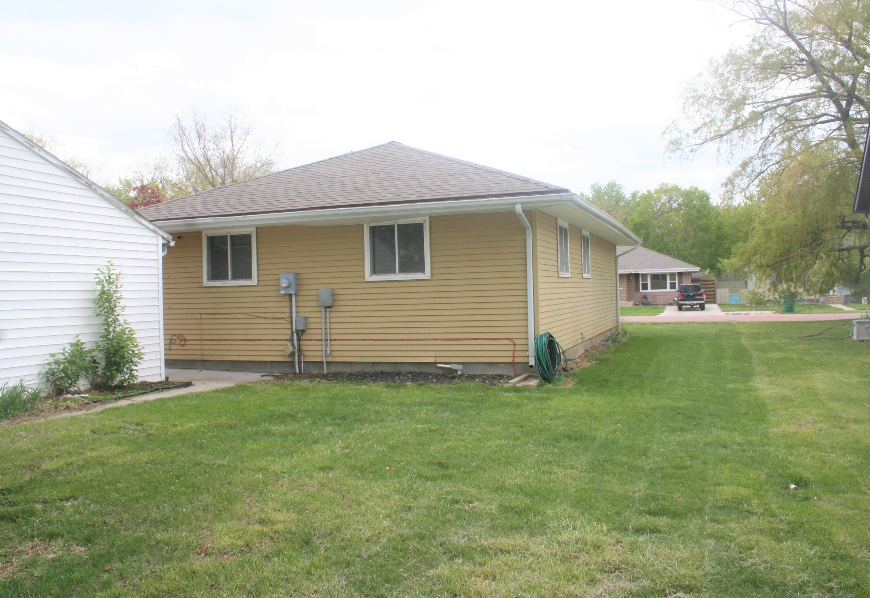 212 W 13th Ave
