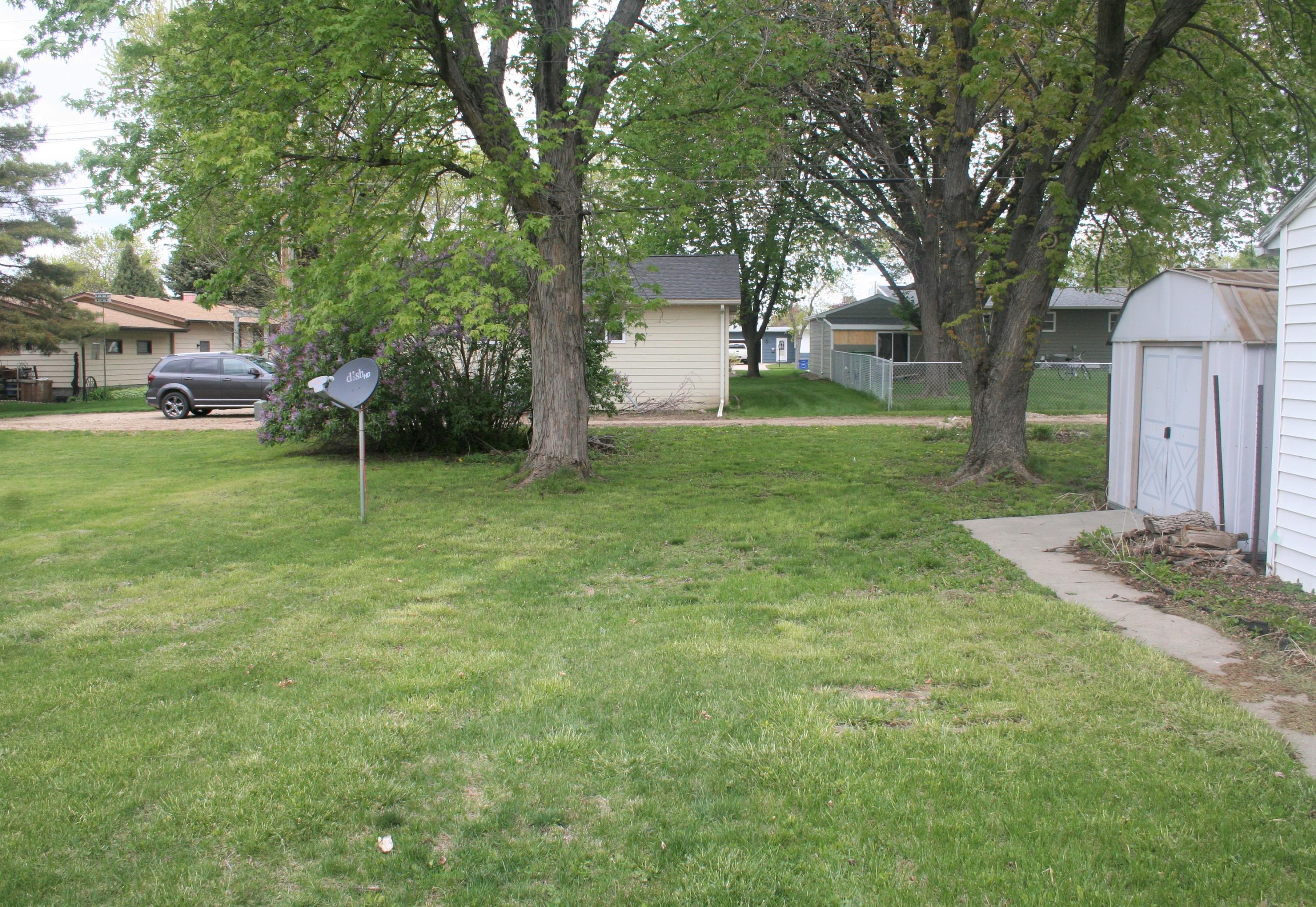 212 W 13th Ave