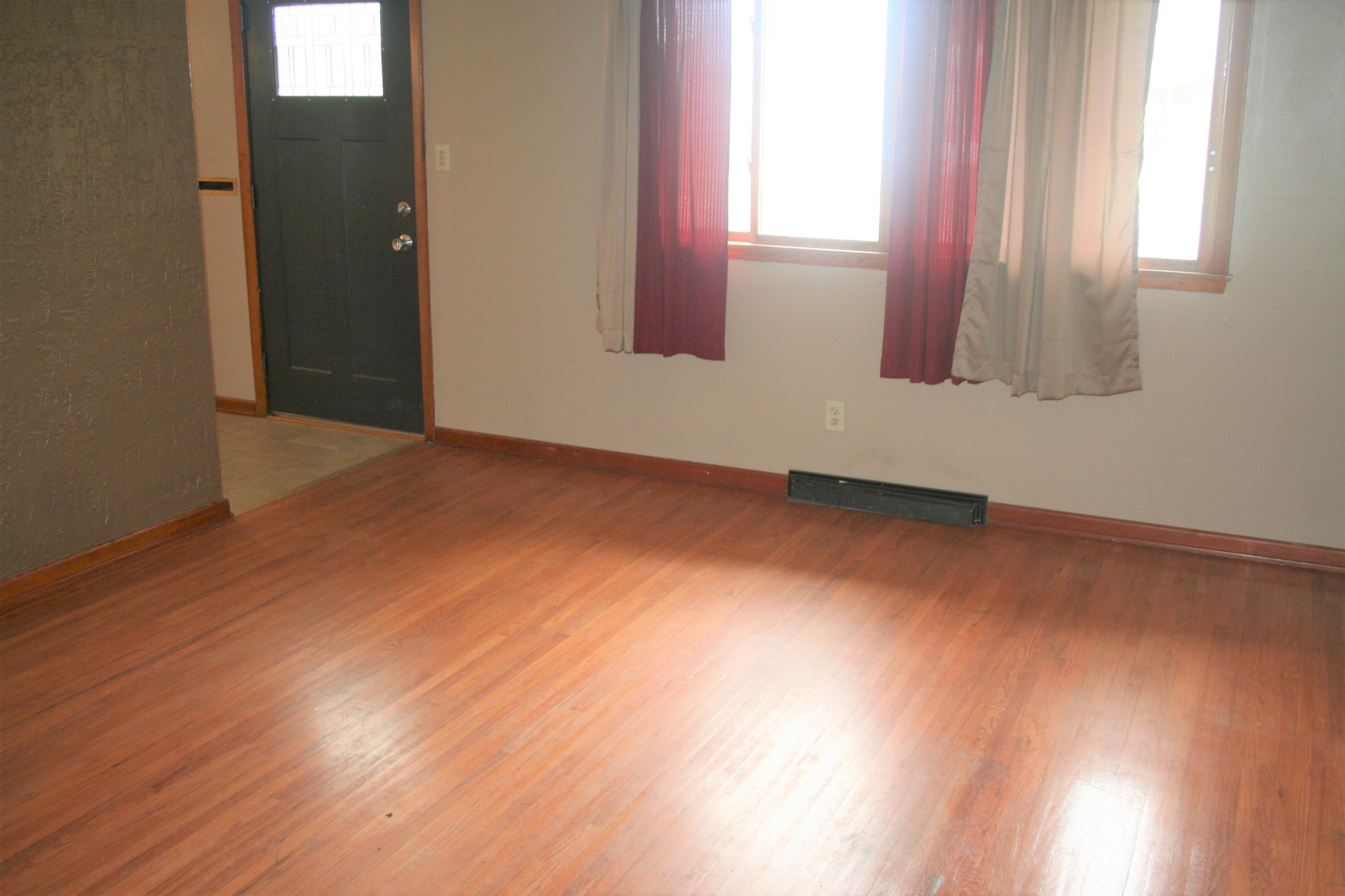 212 W 13th Ave