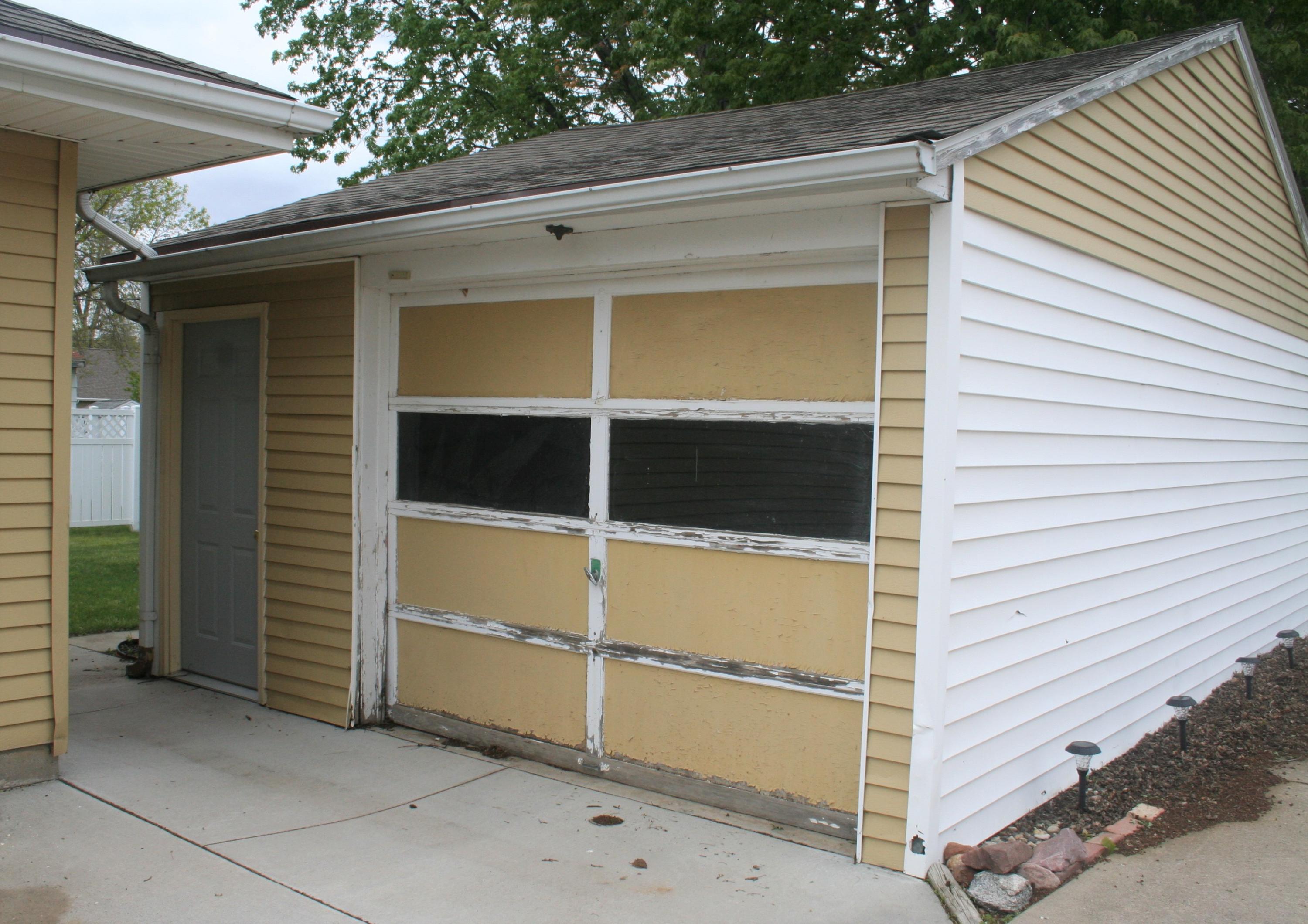 212 W 13th Ave