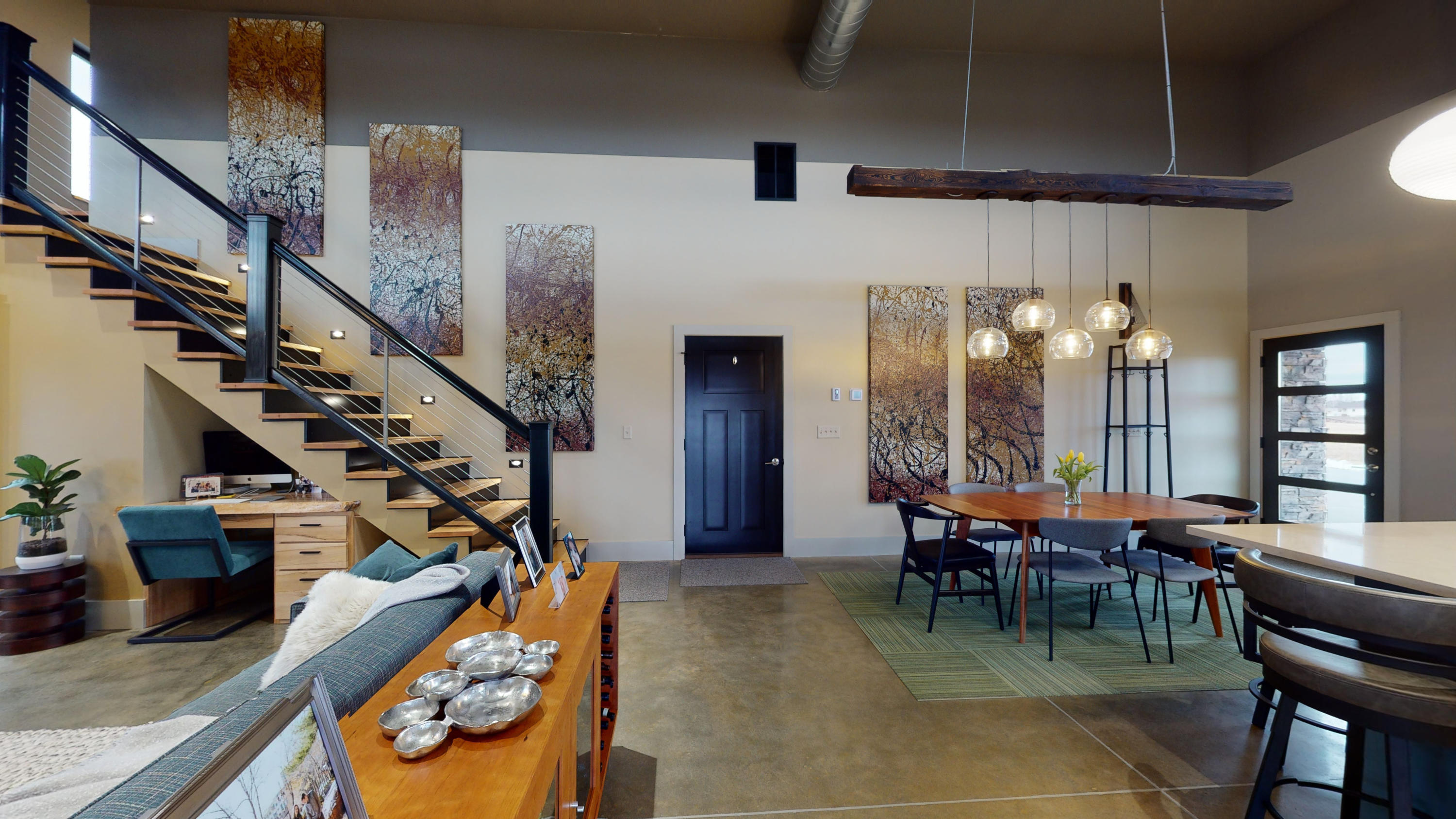 3321 Maui Dr