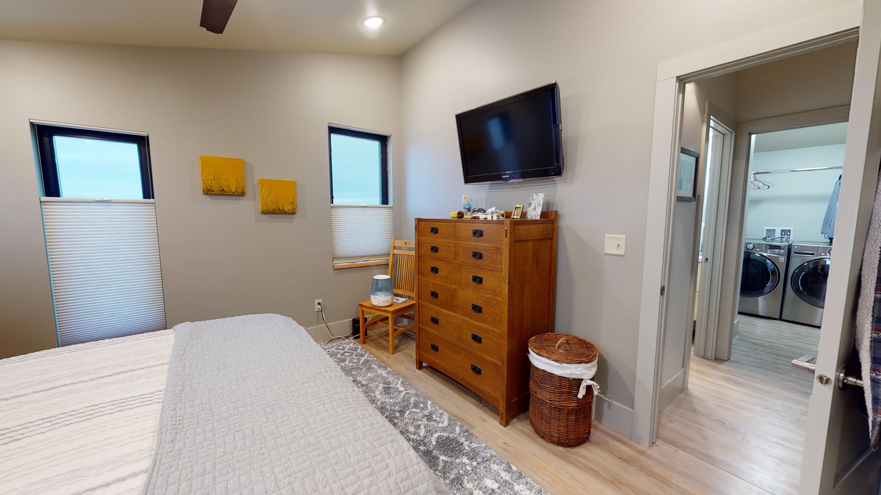 3321 Maui Dr