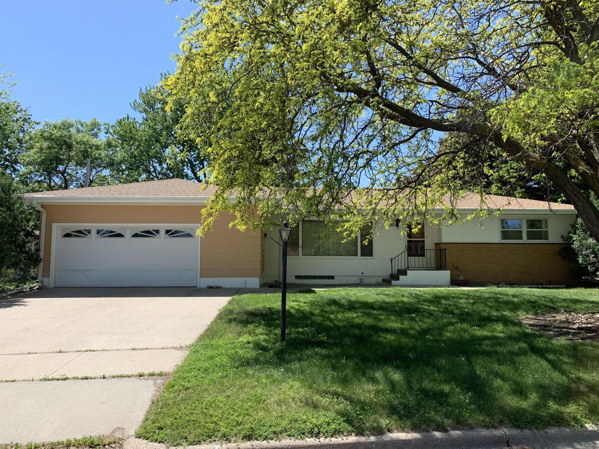 1101 Mitchell Blvd