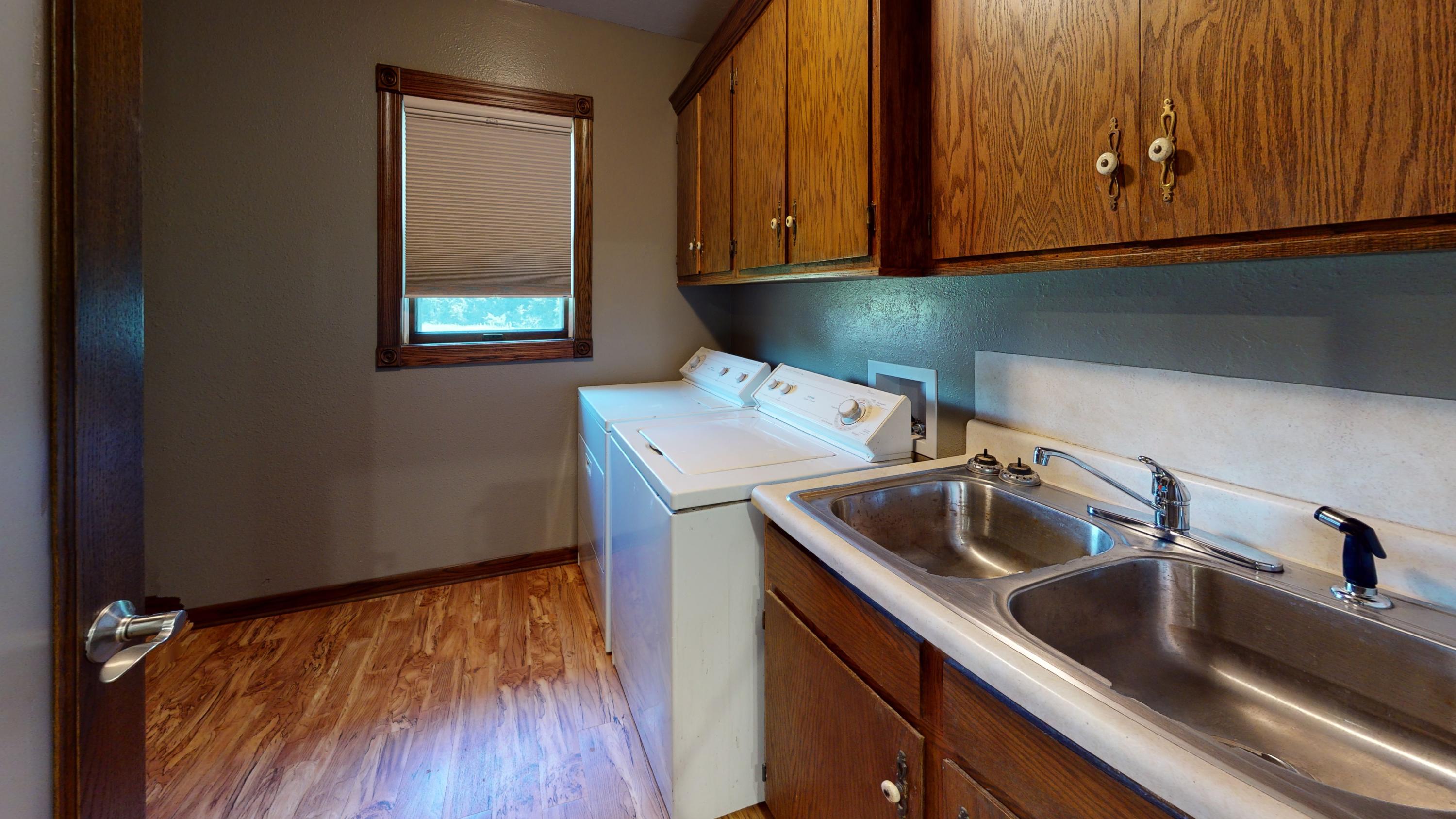 25892 S HWY 37