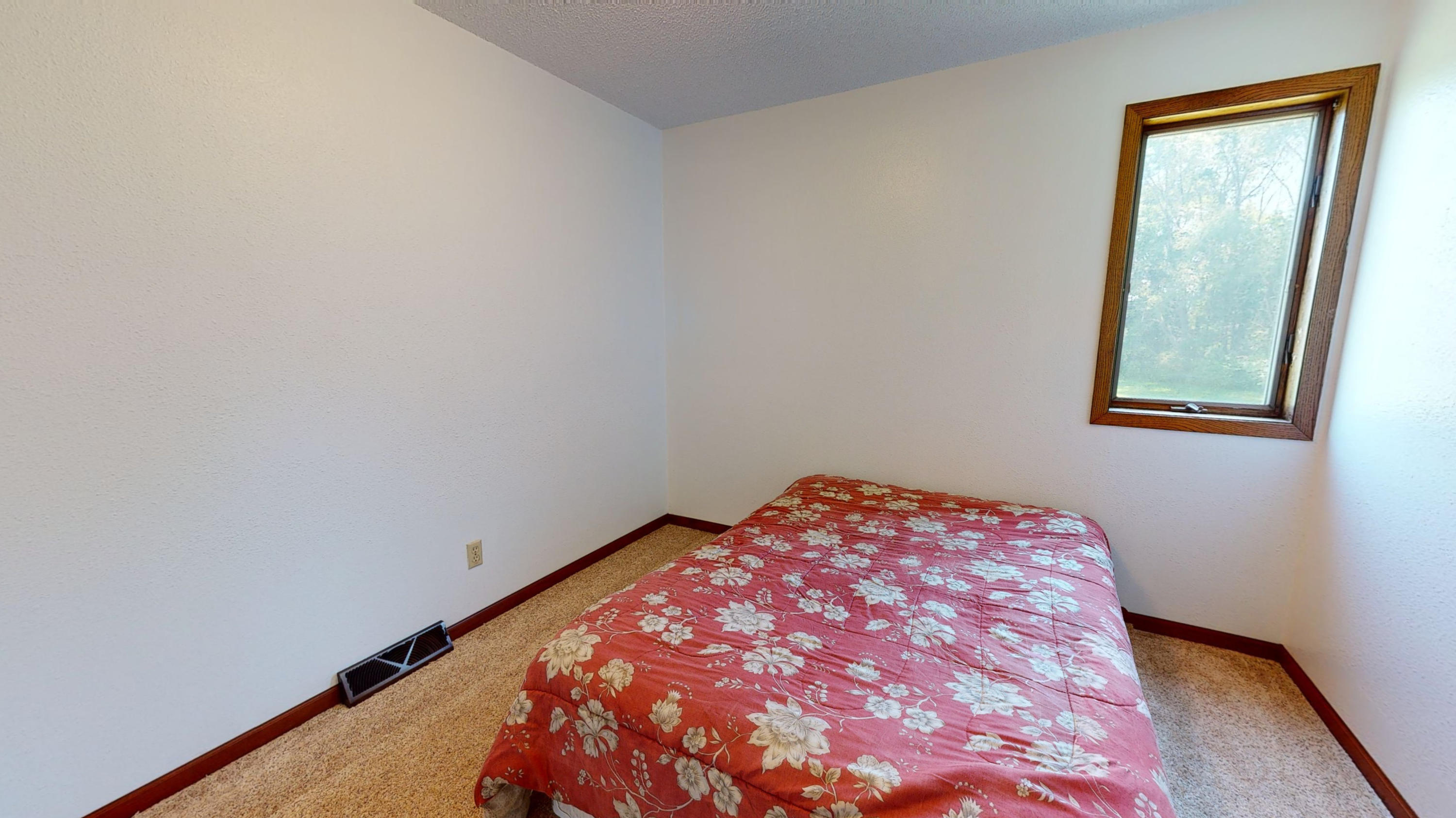 25892 S HWY 37