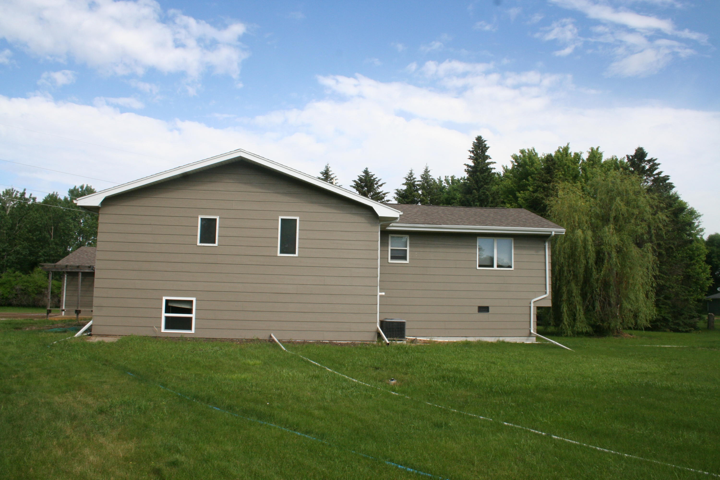 25892 S HWY 37