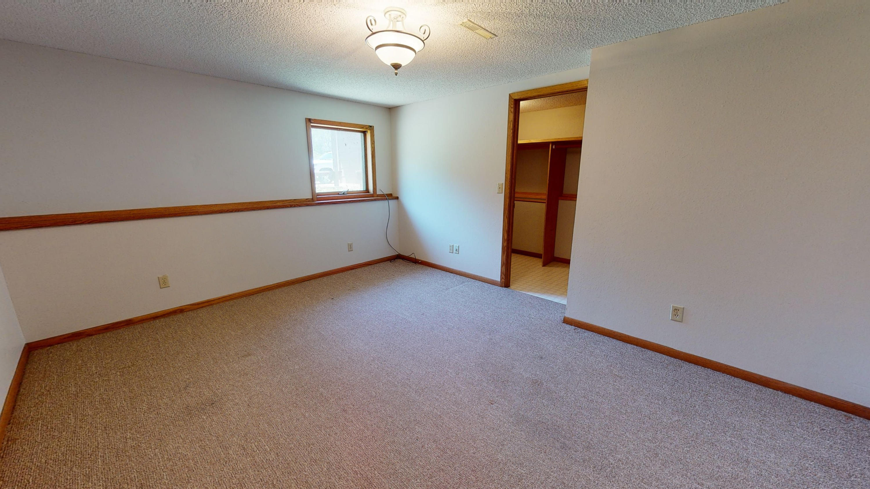 25892 S HWY 37