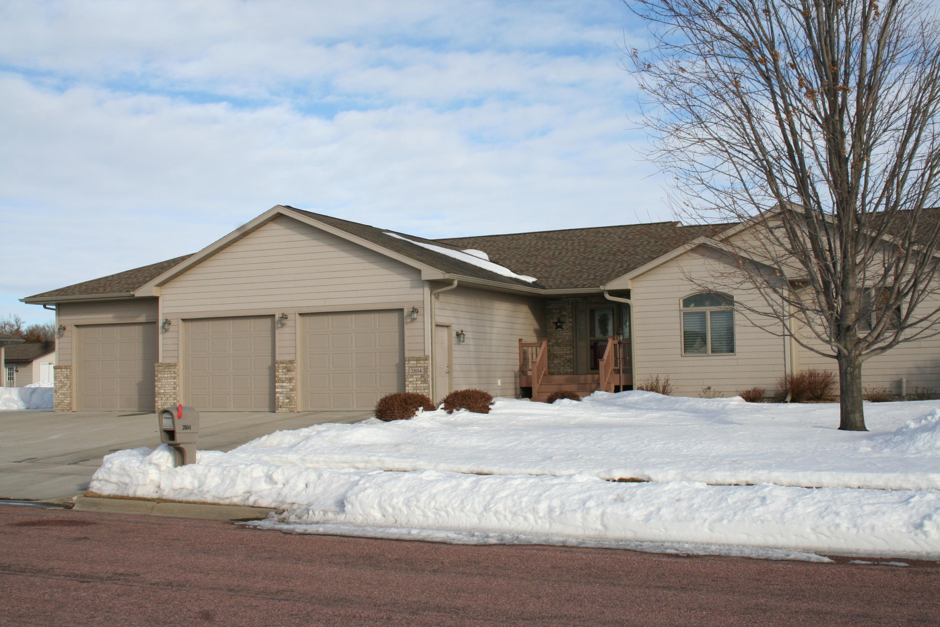 2804 Mentzer Ct