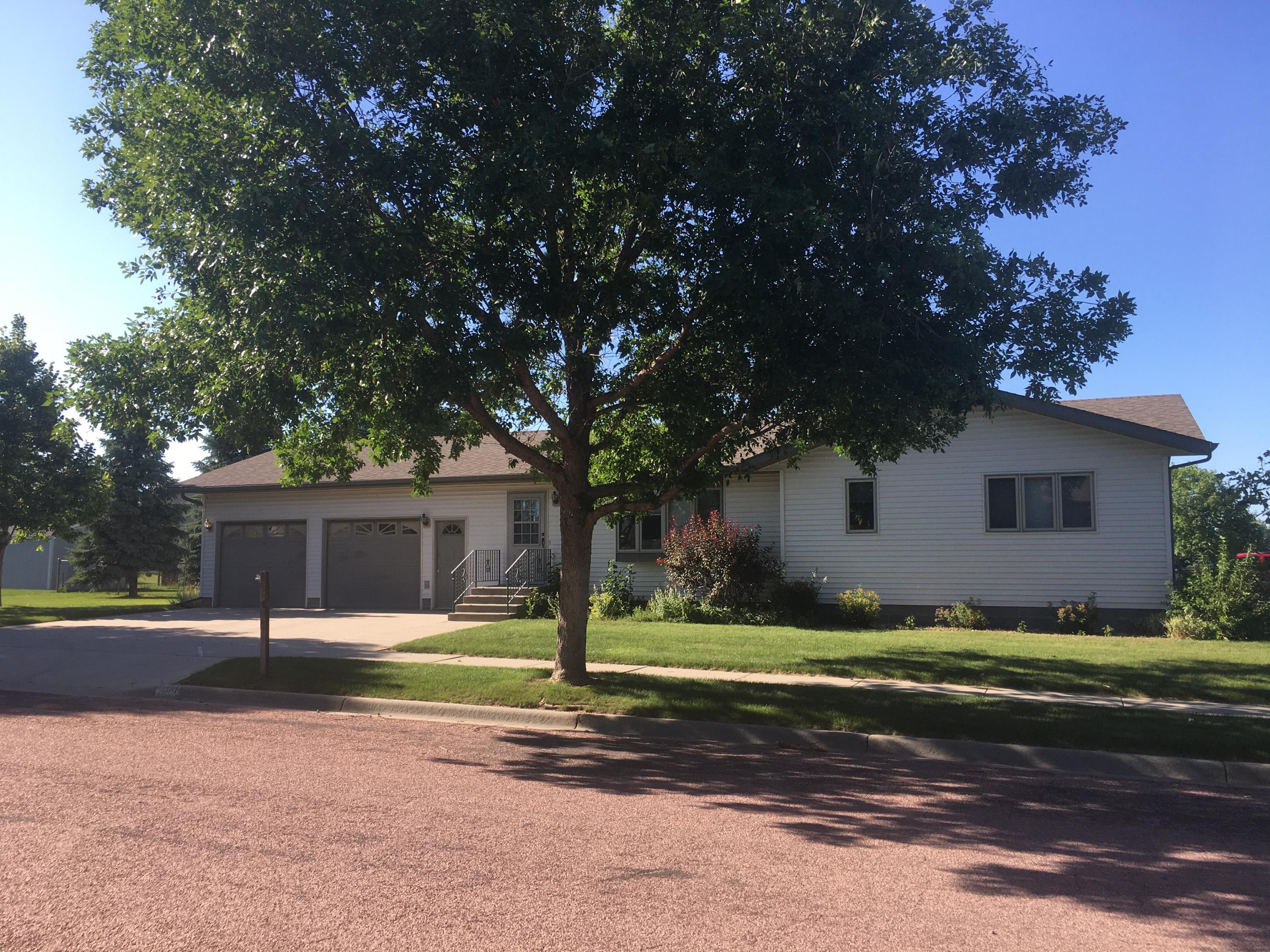600 W 18th St