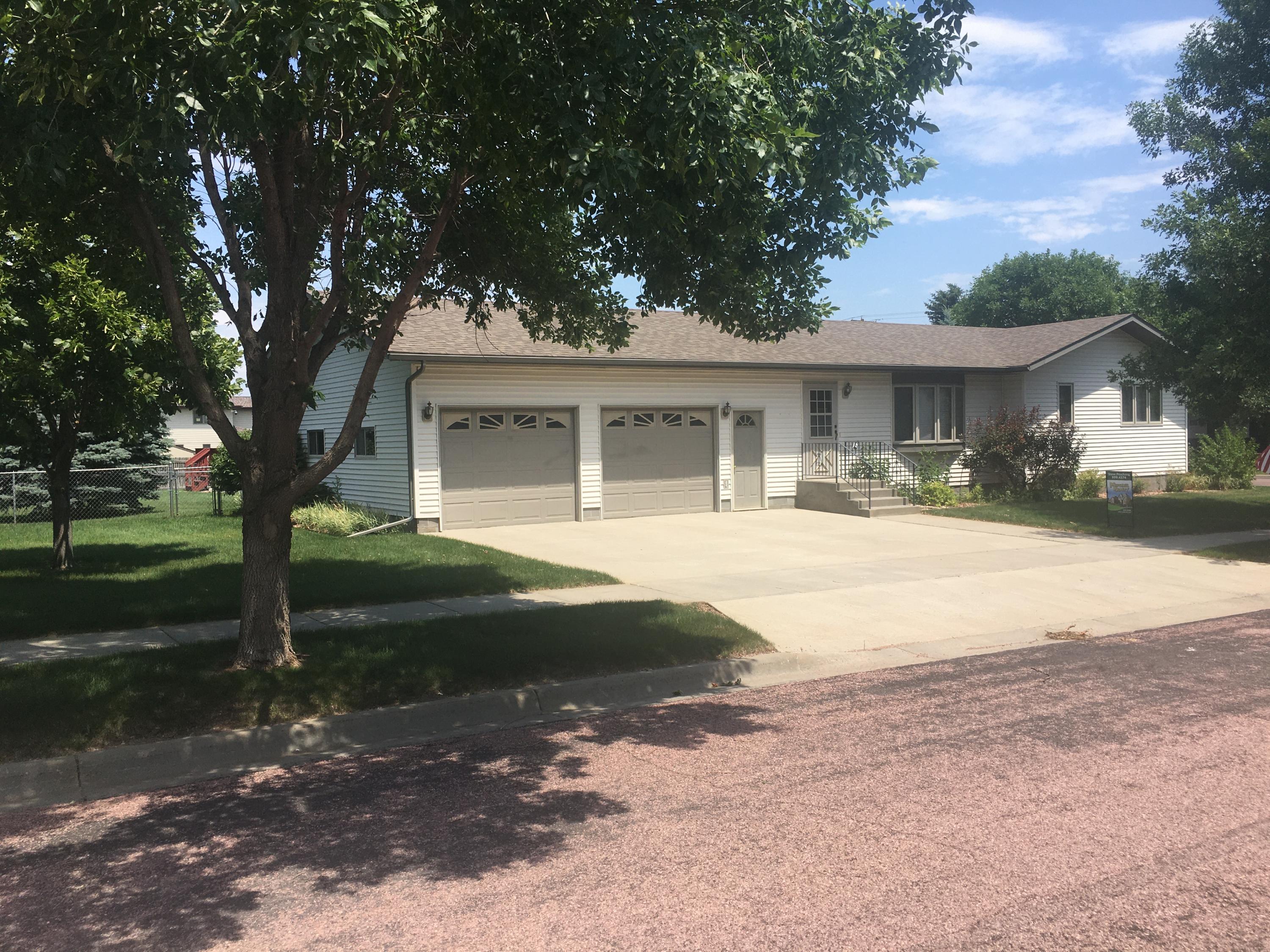 600 W 18th St