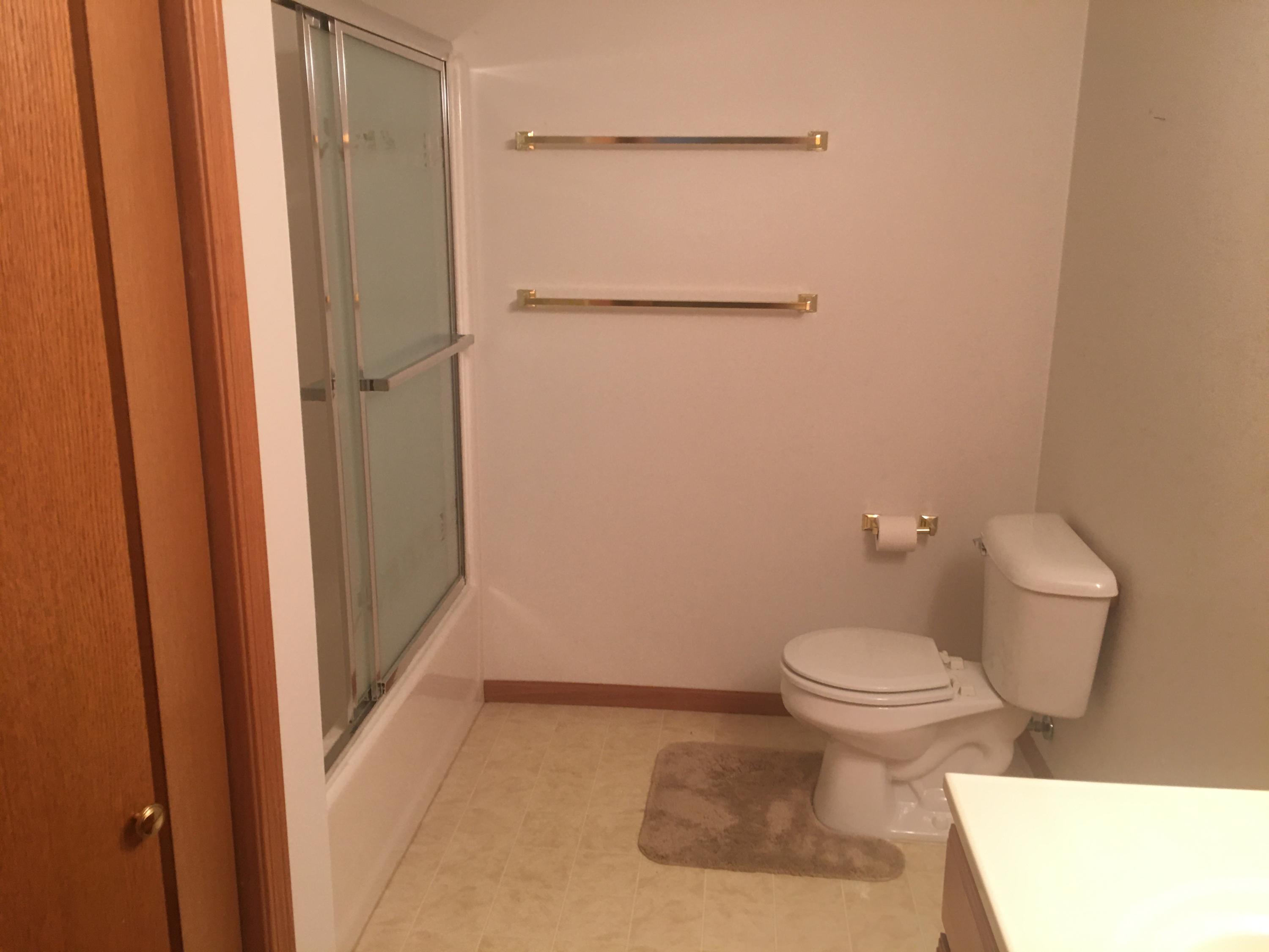 600 W 18th St