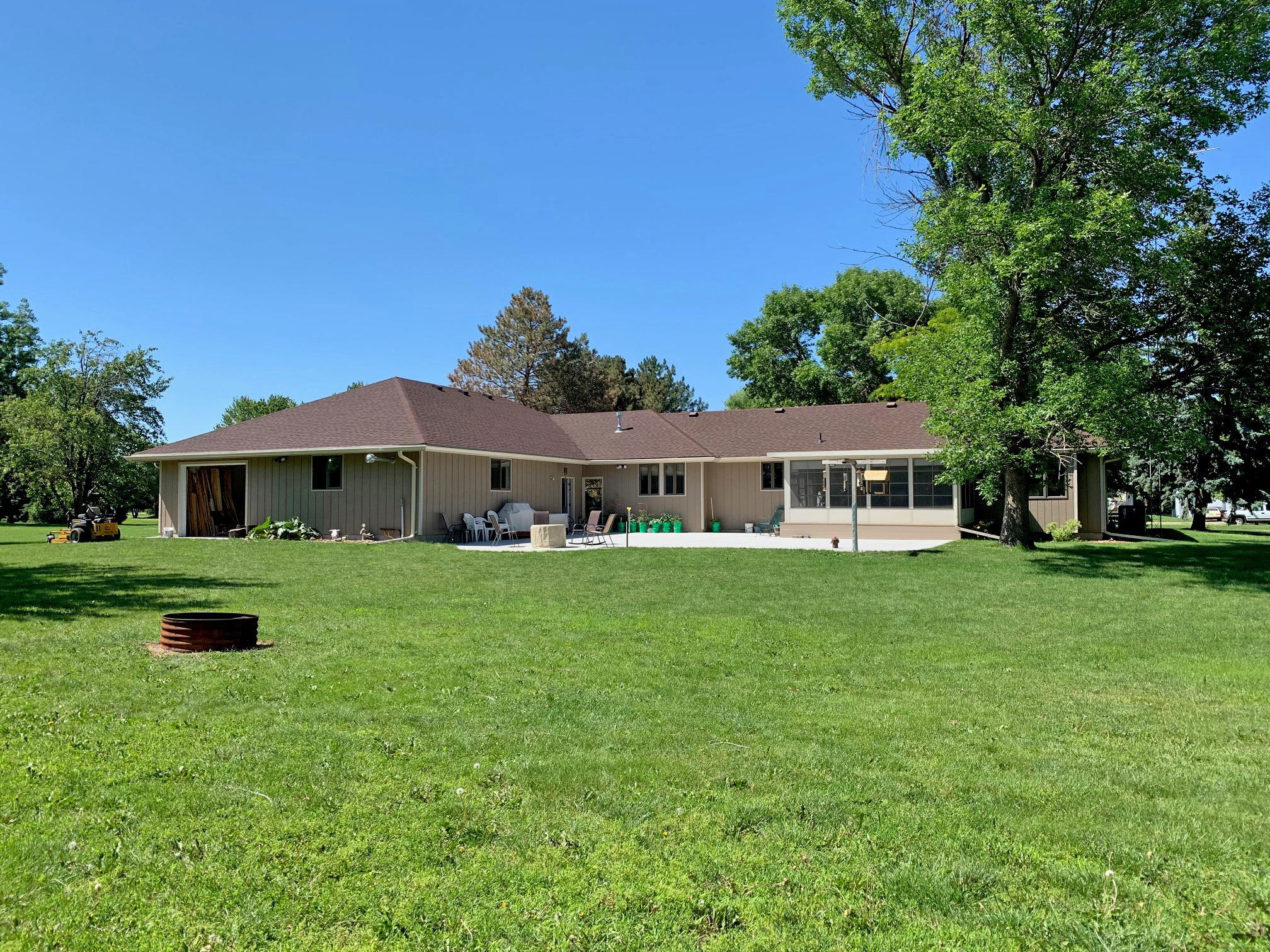 1511 Eitel Dr