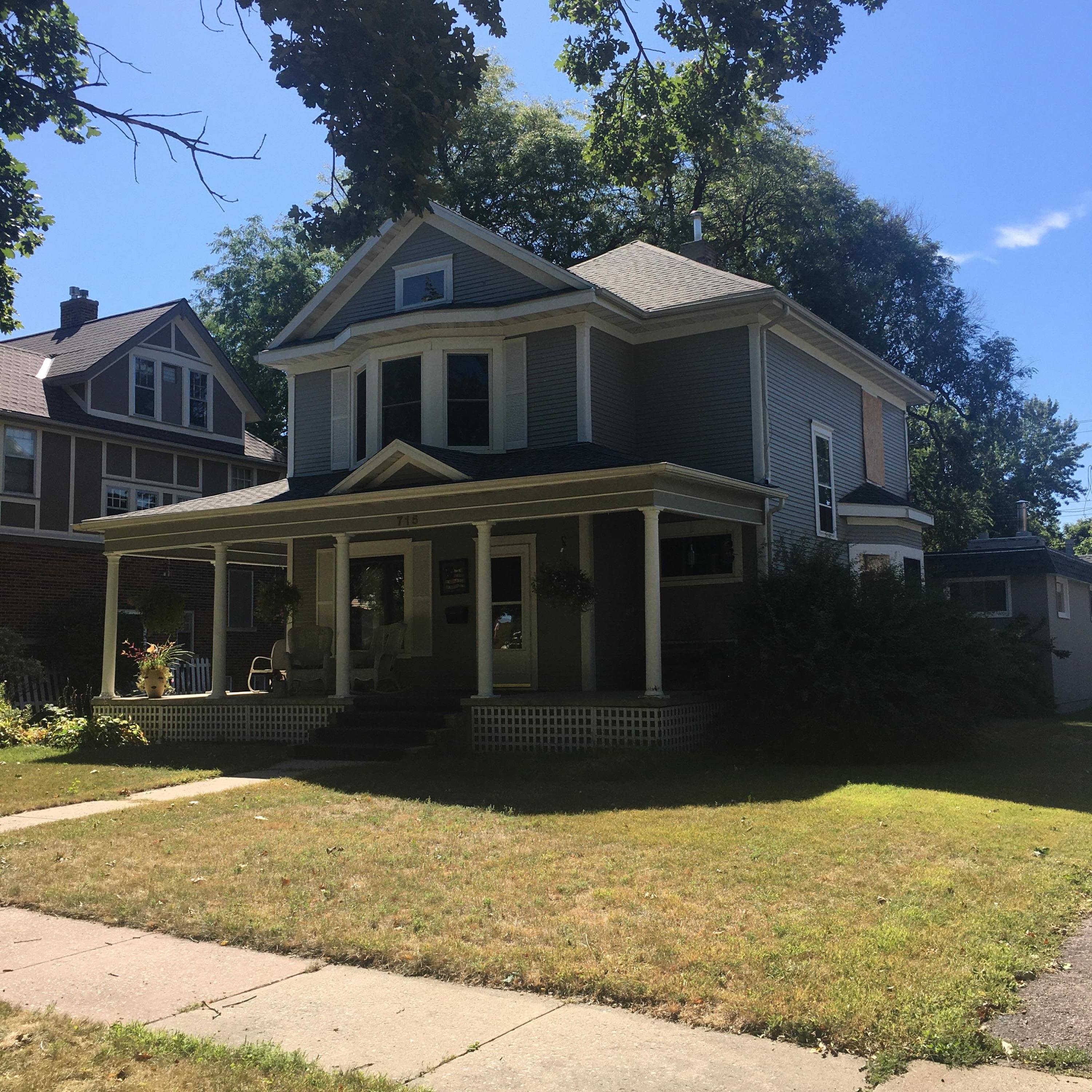 715 W 4th Ave