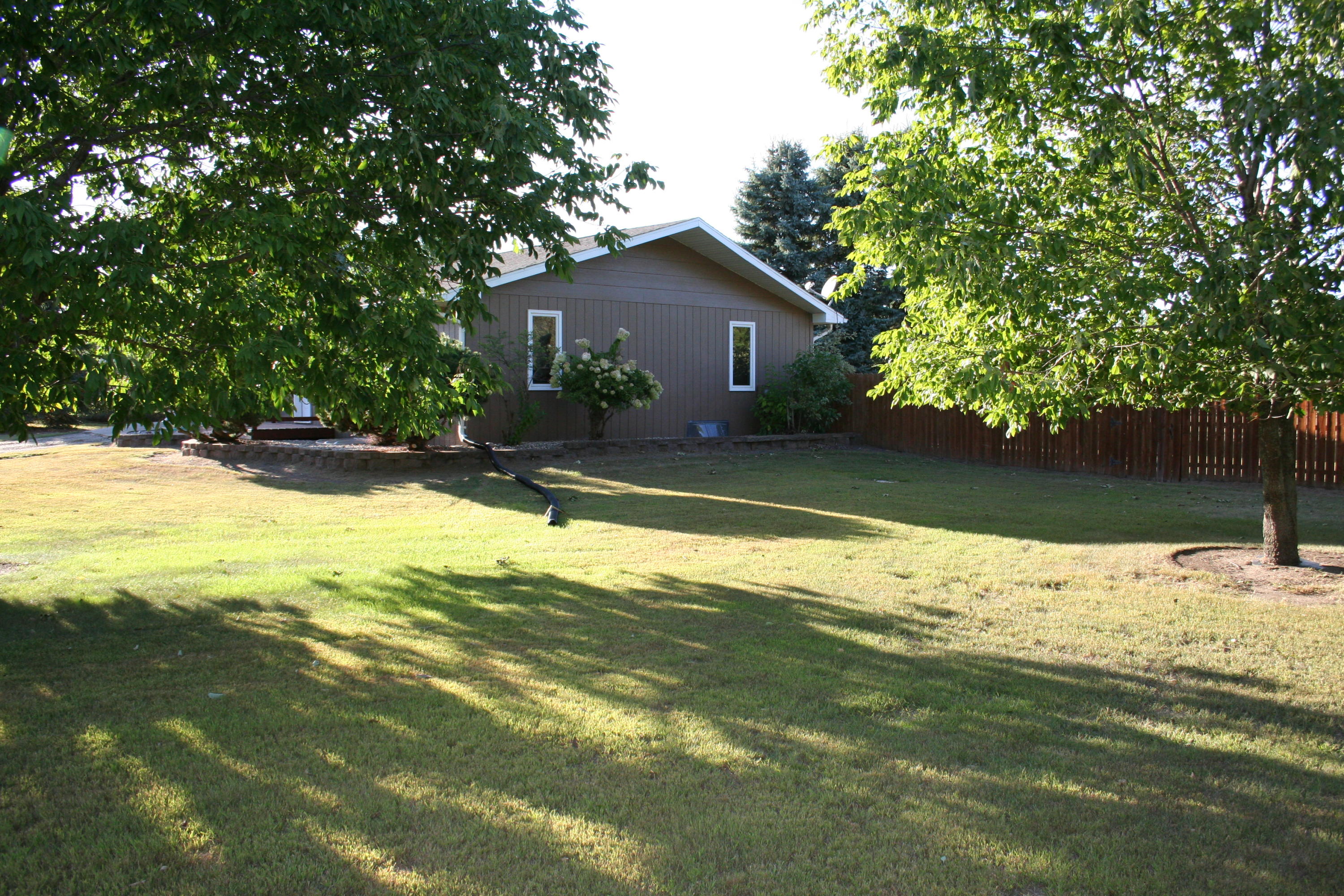 2300 KELLY Dr