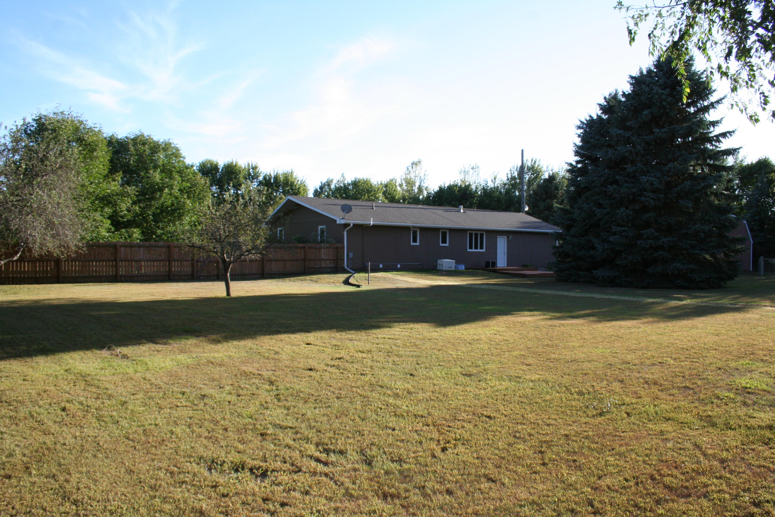 2300 KELLY Dr