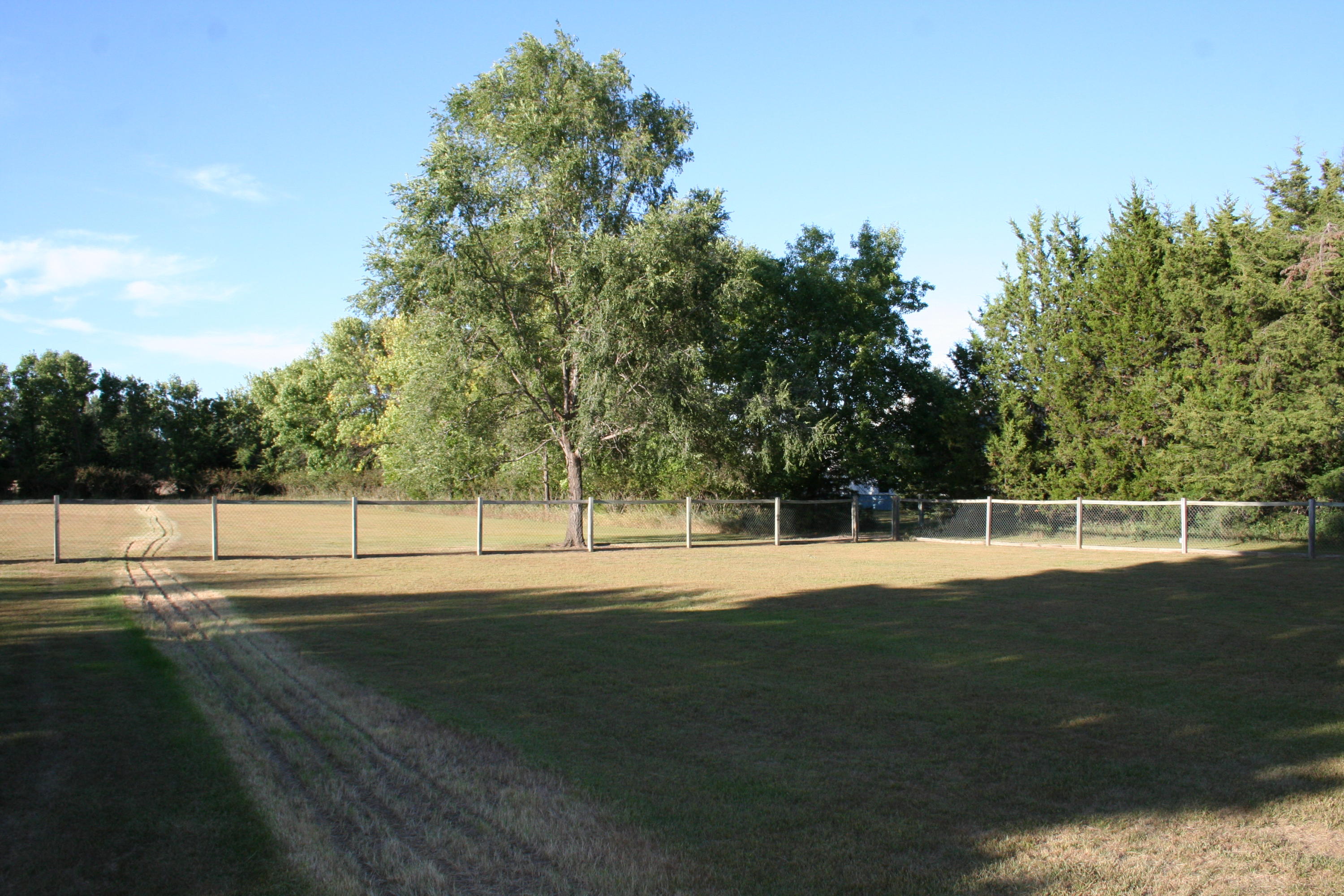 2300 KELLY Dr