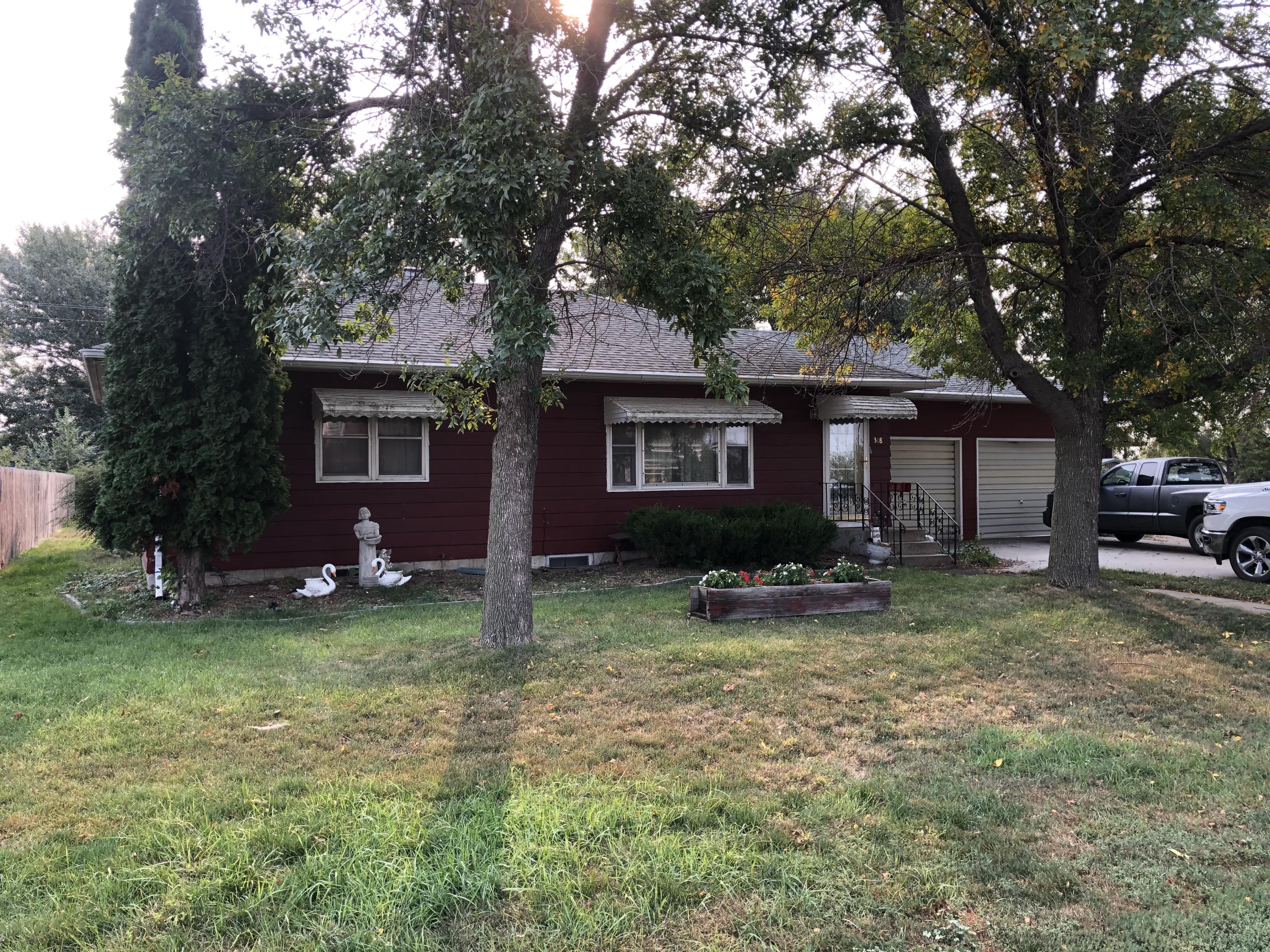 308 S Main St