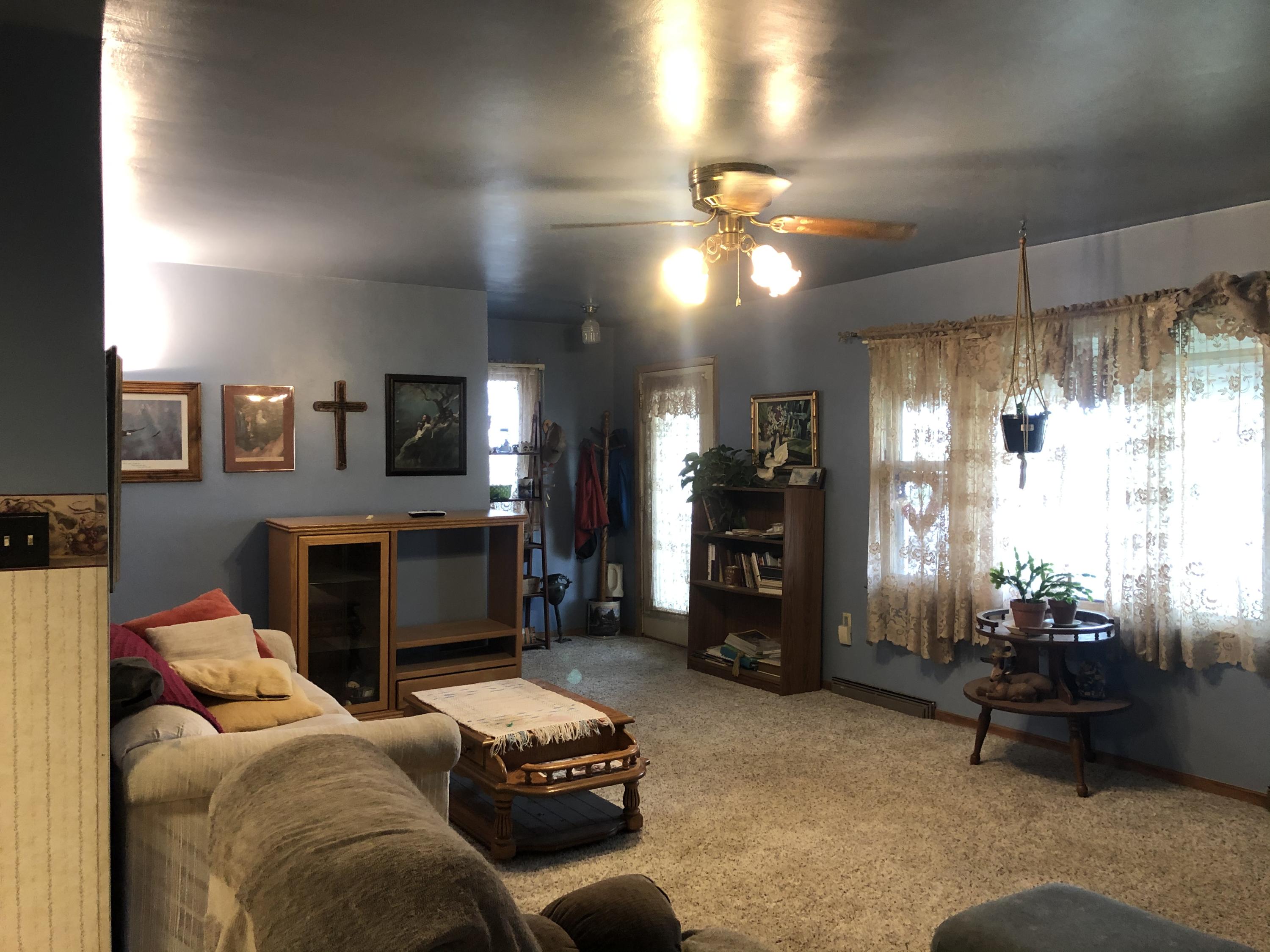 308 S Main St