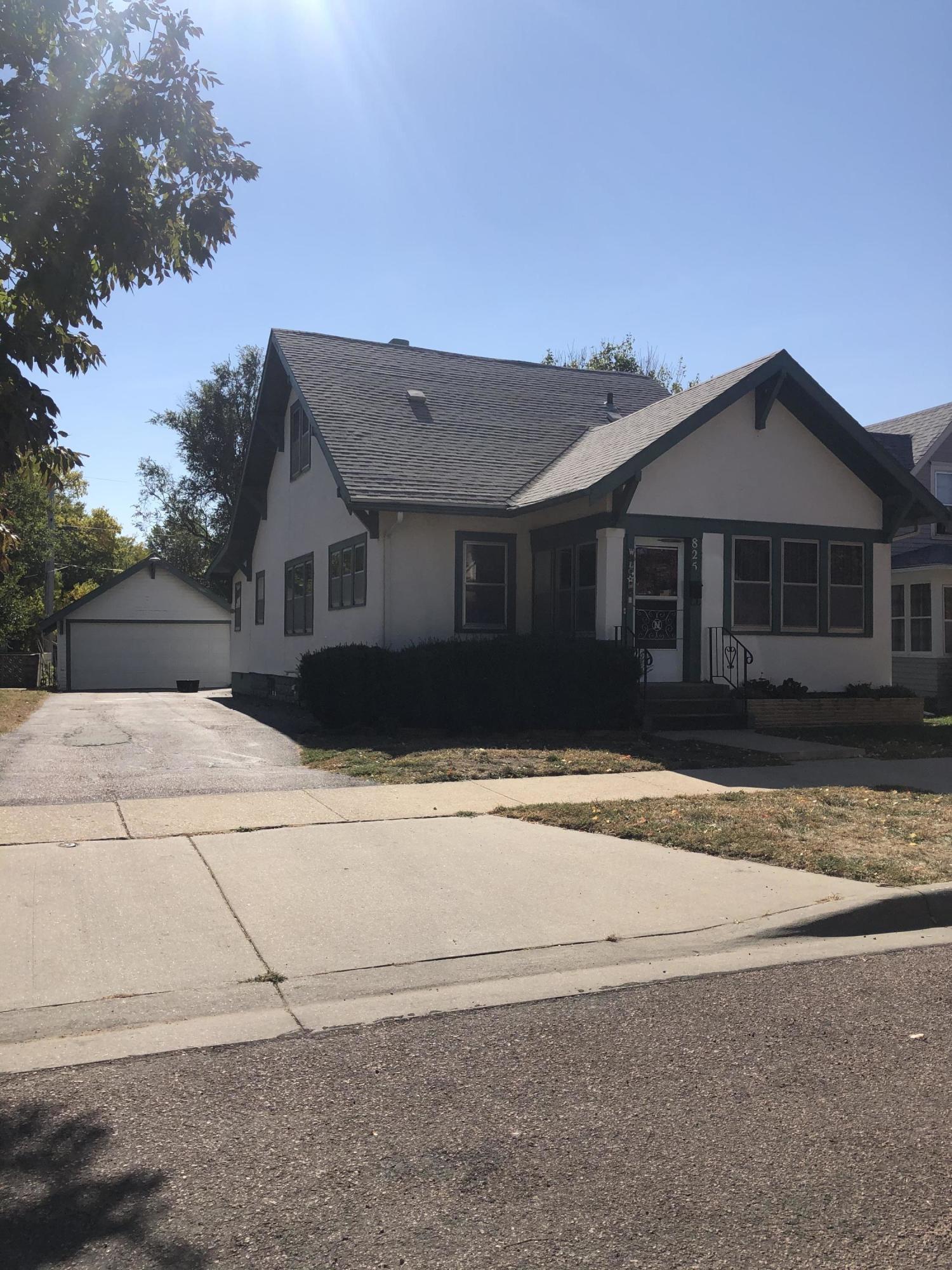 825 W 3rd Ave