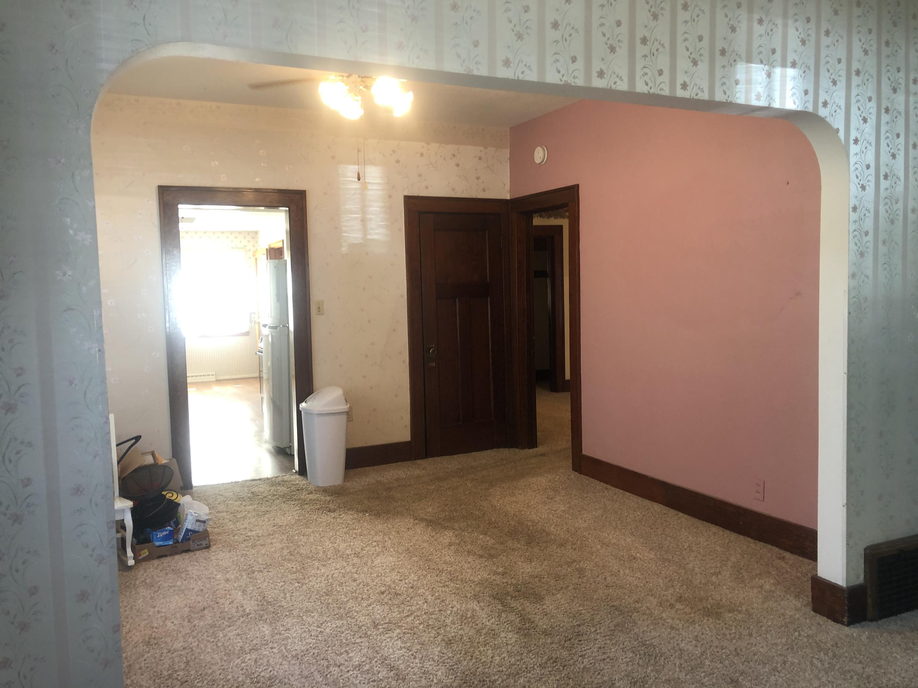 825 W 3rd Ave