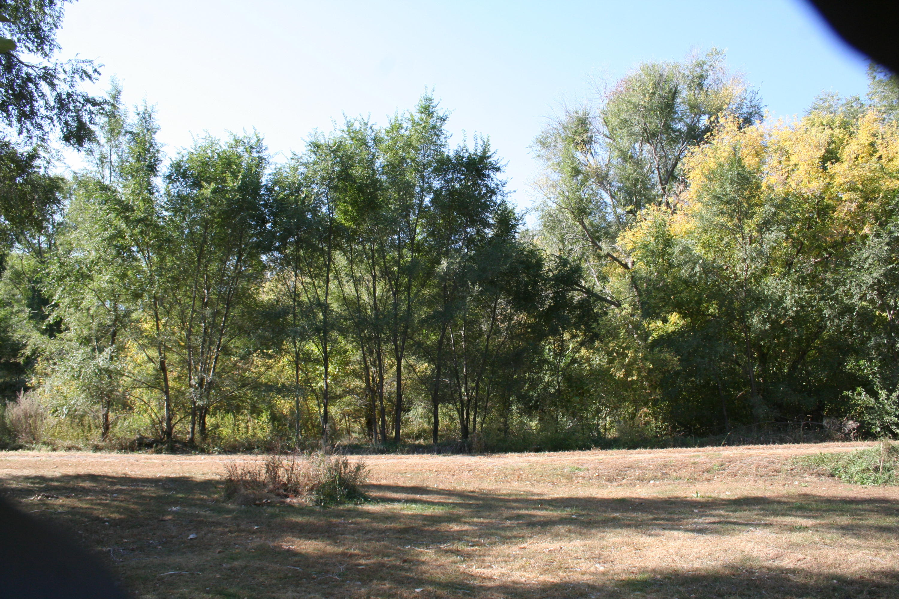 RIVER BLUFFS-NW LOT 18
