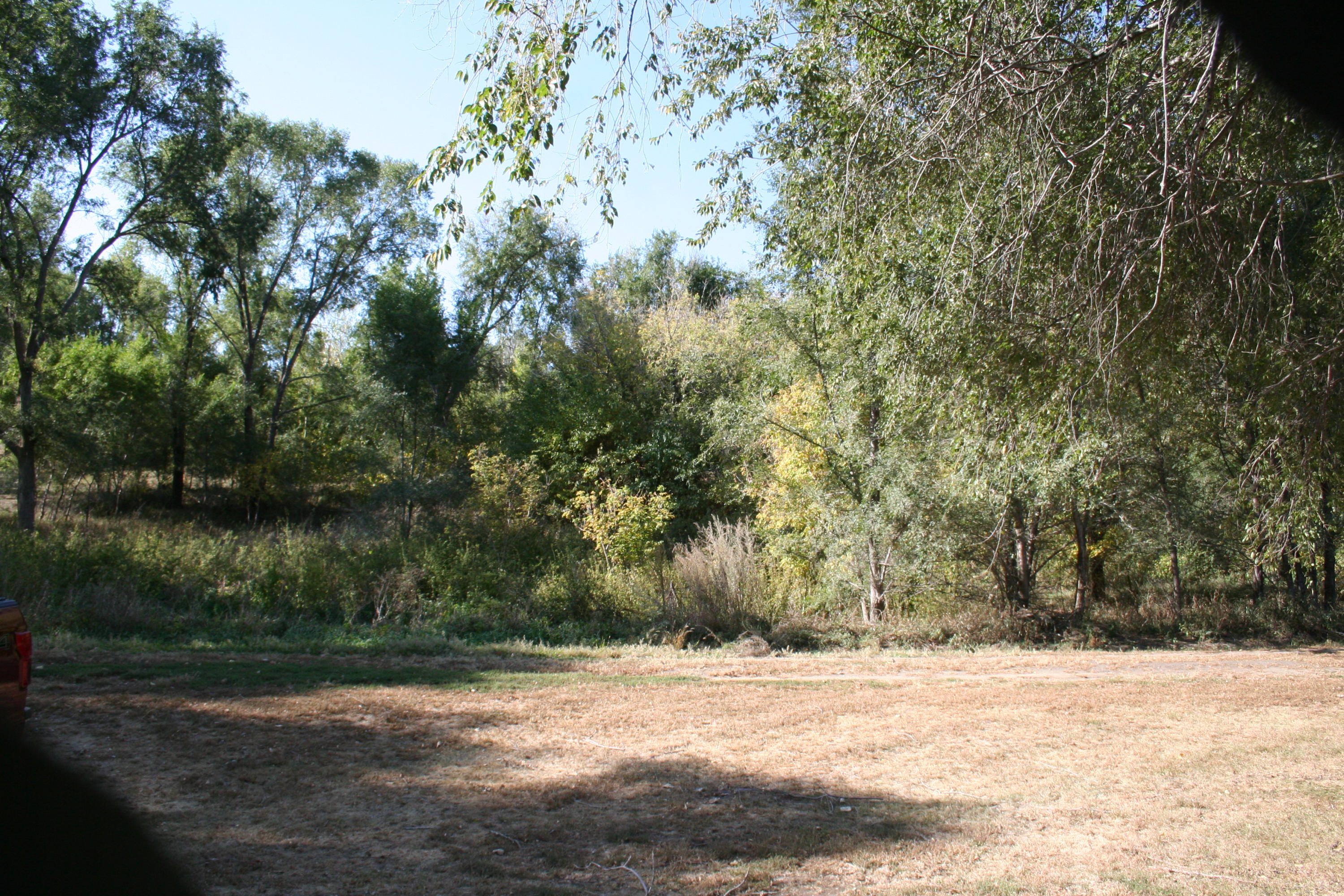 RIVER BLUFFS-NW LOT 18
