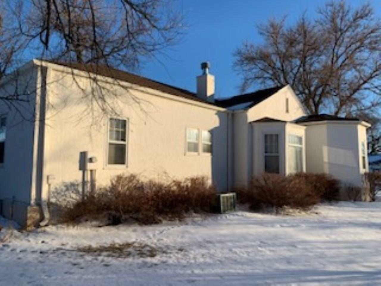 1021 N Main Ave